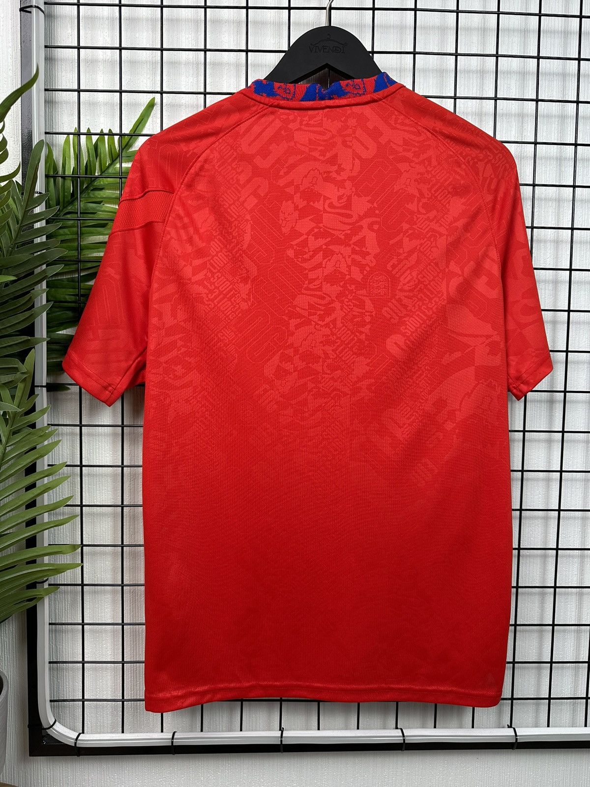 Nike England jersey kit 2020 2021 Nike training National team Men Size US M / EU 48-50 / 2 - 15 Thumbnail