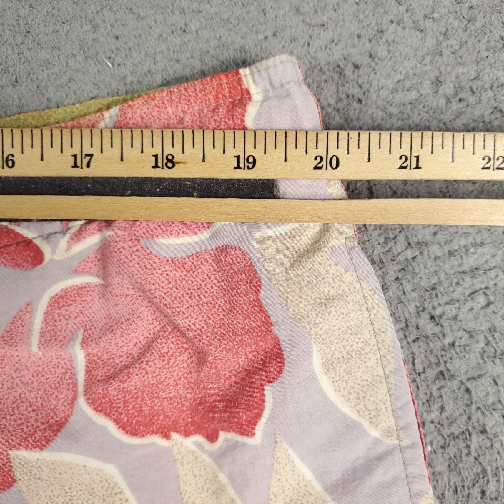 Tommy Bahama Tommy Bahama Shorts Mens Medium Pink Floral Beach Trunks Size US 31 - 4 Thumbnail