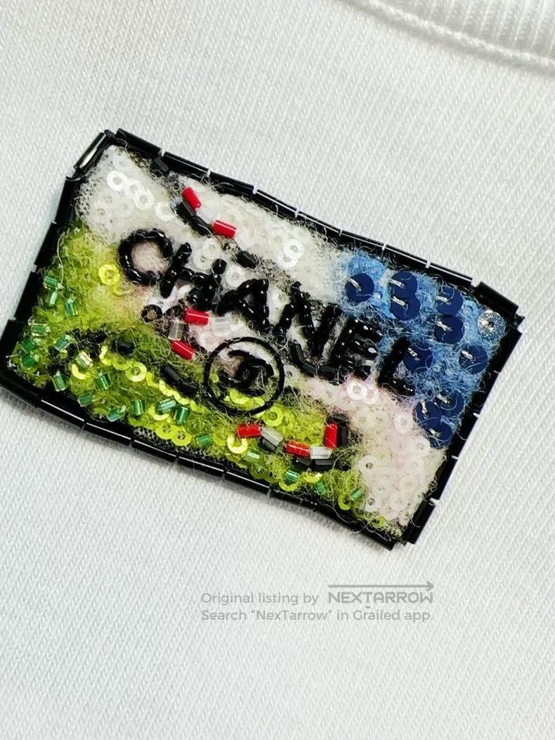 Chanel Chanel Embroidered studded sequin letter short-sleeved T-s Size S / US 4 / IT 40 - 4 Thumbnail
