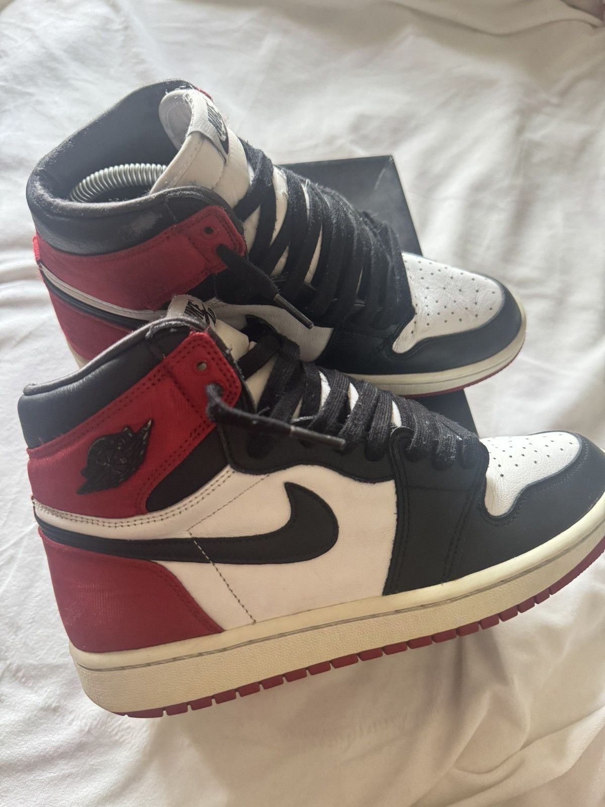 Nike Nike Air Jordan 1 Satin Black Toe Size US 7 / EU 40 - 1 Thumbnail
