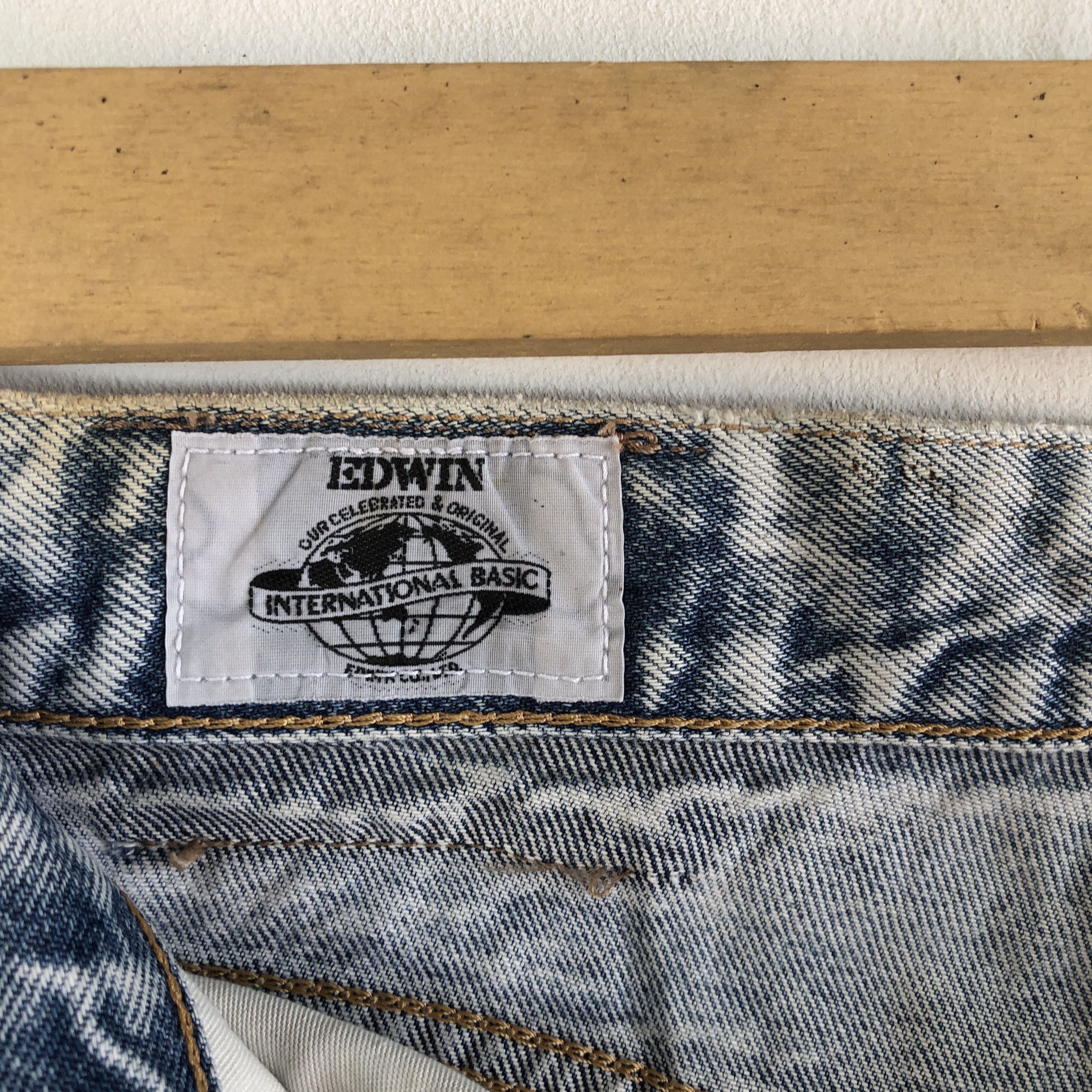 Japanese Brand Vintage Japanese Jeans Acid Wash Denim Pants Size 26" / US 2 / IT 38 - 6 Thumbnail