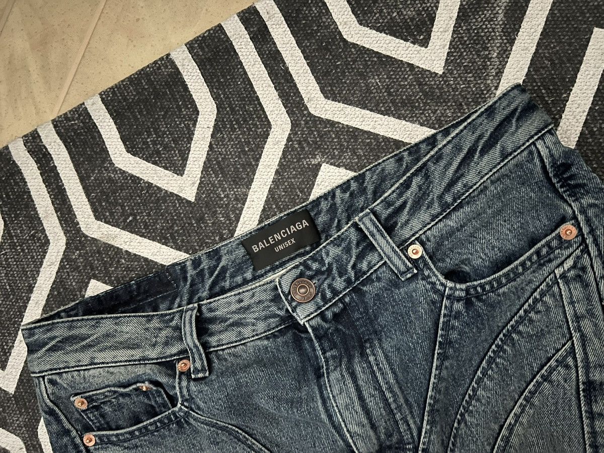 Balenciaga BALENCIAGA AW22 1OF1 SAMPLE BIKER MOTO DENIM JEANS Size US 30 / EU 46 - 4 Thumbnail