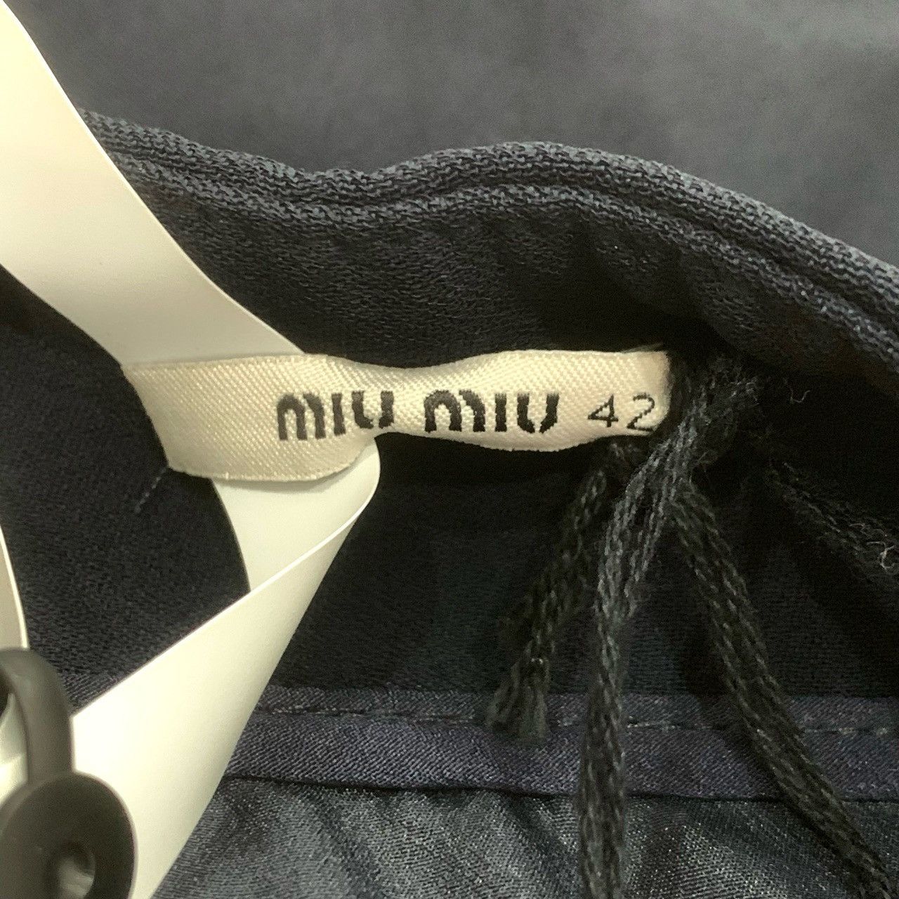 Miu Miu MiuMiu Crystal Embellished Dark Blue Mini Skirt Size 30" / US 8 / IT 44 - 4 Thumbnail