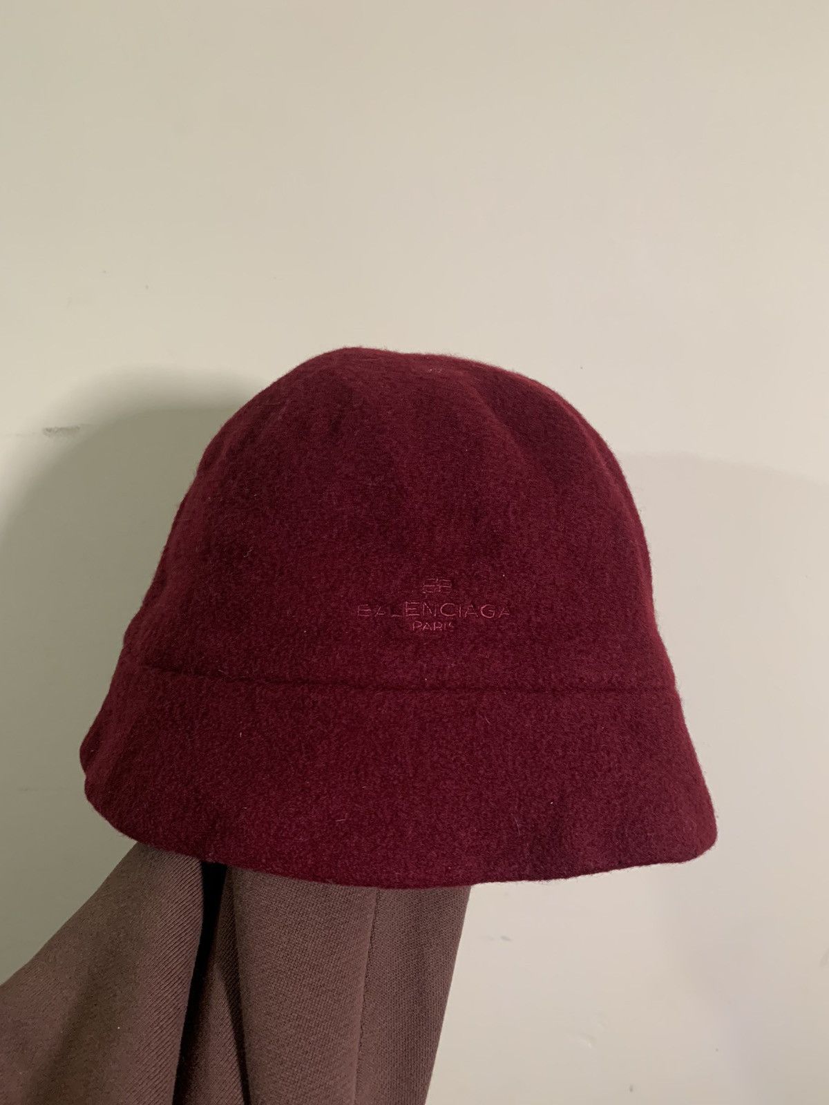 Balenciaga Balenciaga Vintage Bucket Hat Size ONE SIZE - 1 Thumbnail