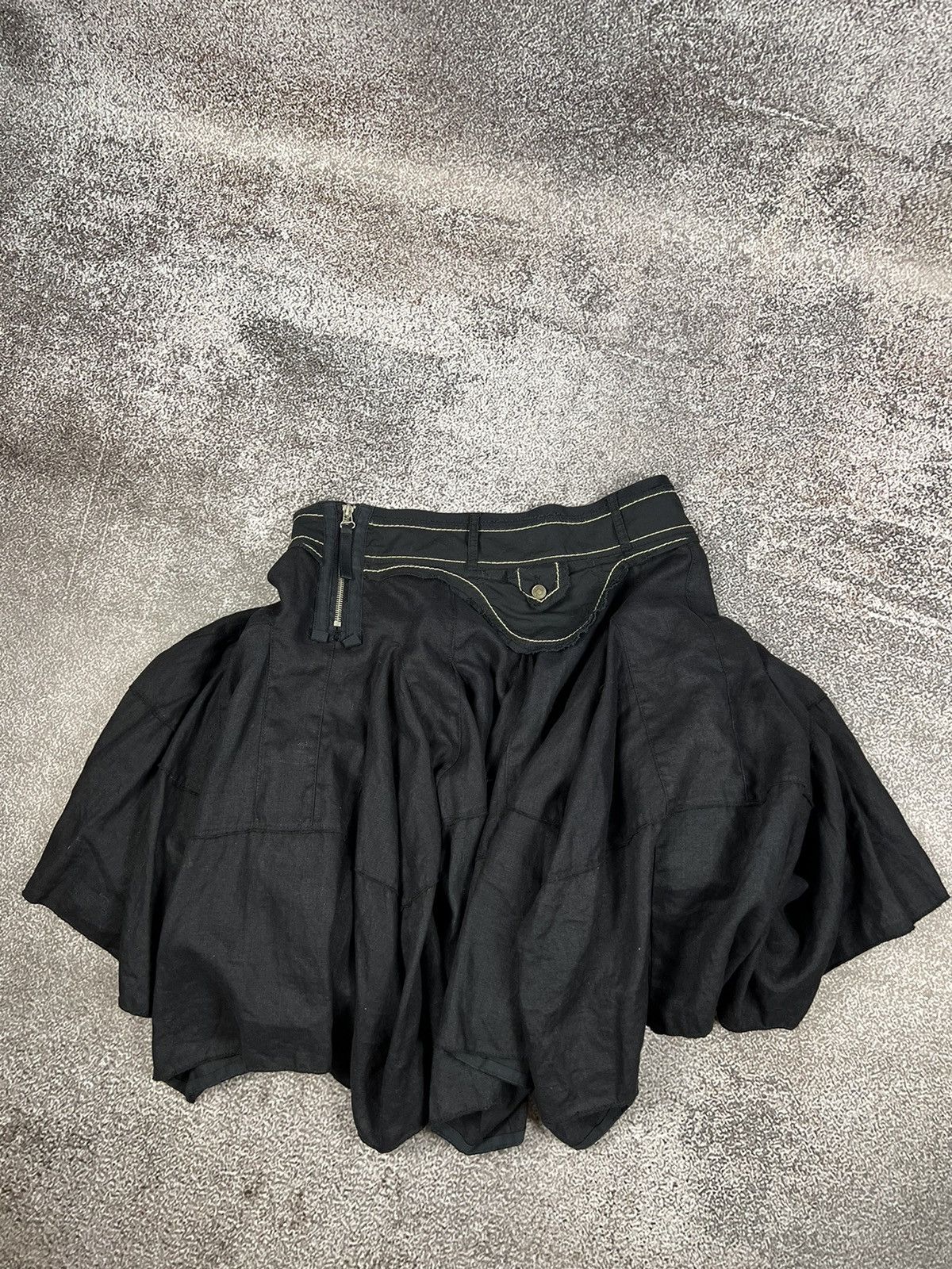 Marithe + Francois Girbaud Marithe Francois Girbaud Oversized batman linen skirt y2k Size 30" / US 8 / IT 44 - 12 Thumbnail