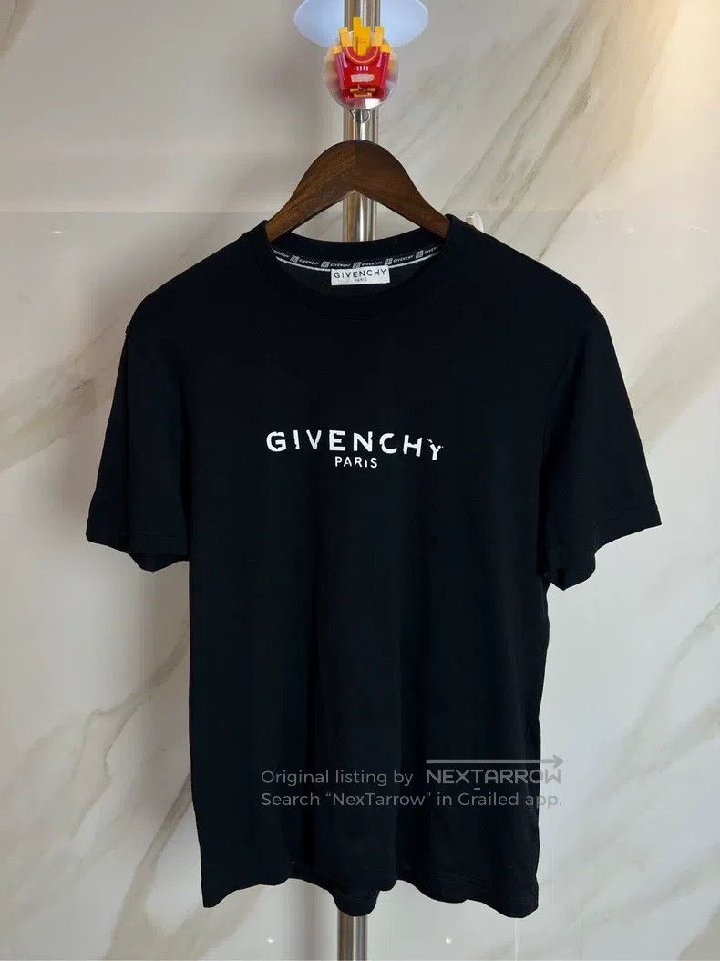 Givenchy Givenchy Short Sleeve Size US M / EU 48-50 / 2 - 2 Thumbnail