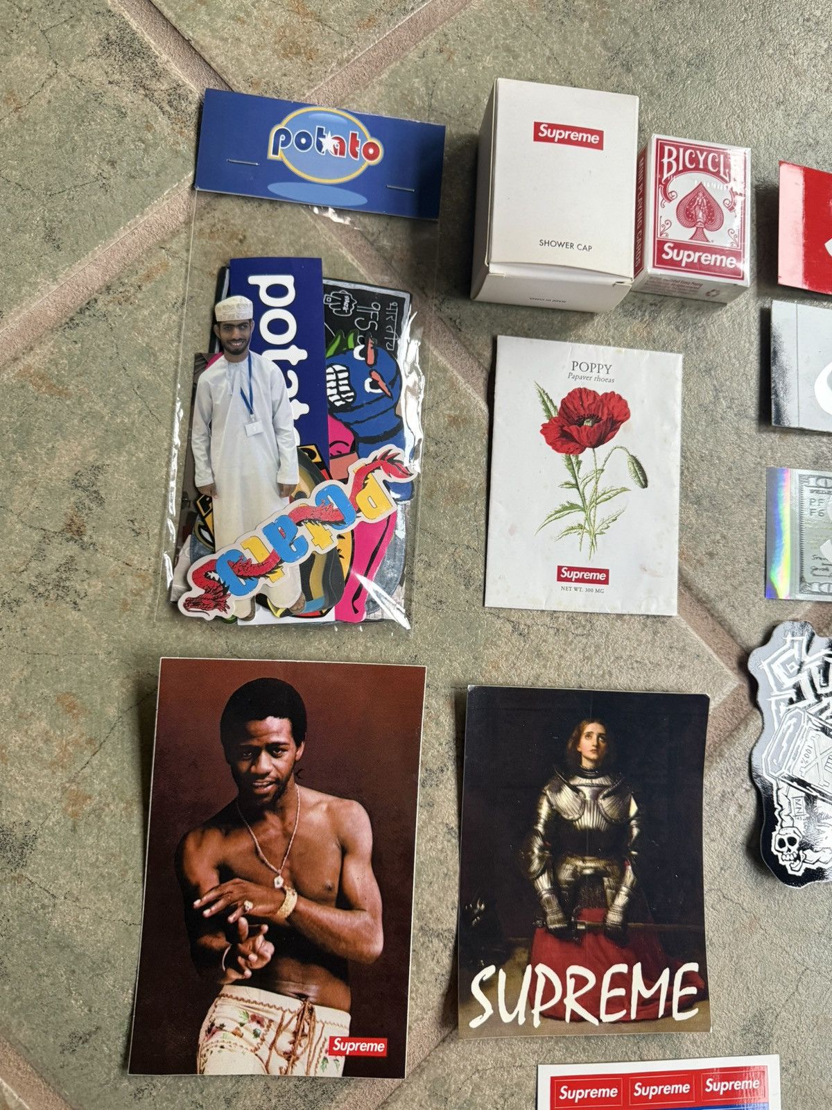Supreme Supreme sticker lot Size ONE SIZE - 2 Thumbnail