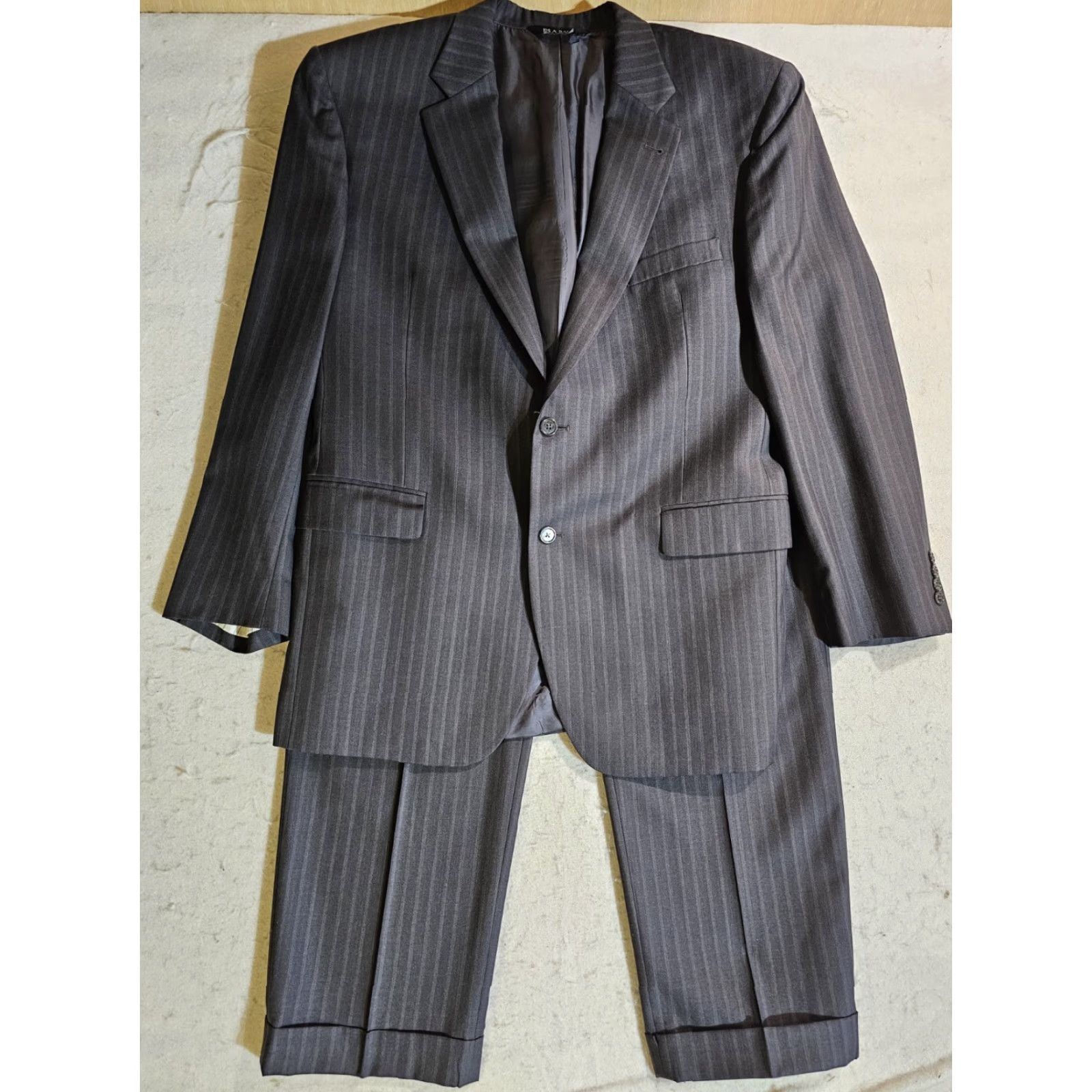 Jos. A. Bank Jos A Bank 2pc Suit Signature Collection Silk Wool Charcoal Striped 43R 34x30 Mens Size 46R - 2 Thumbnail
