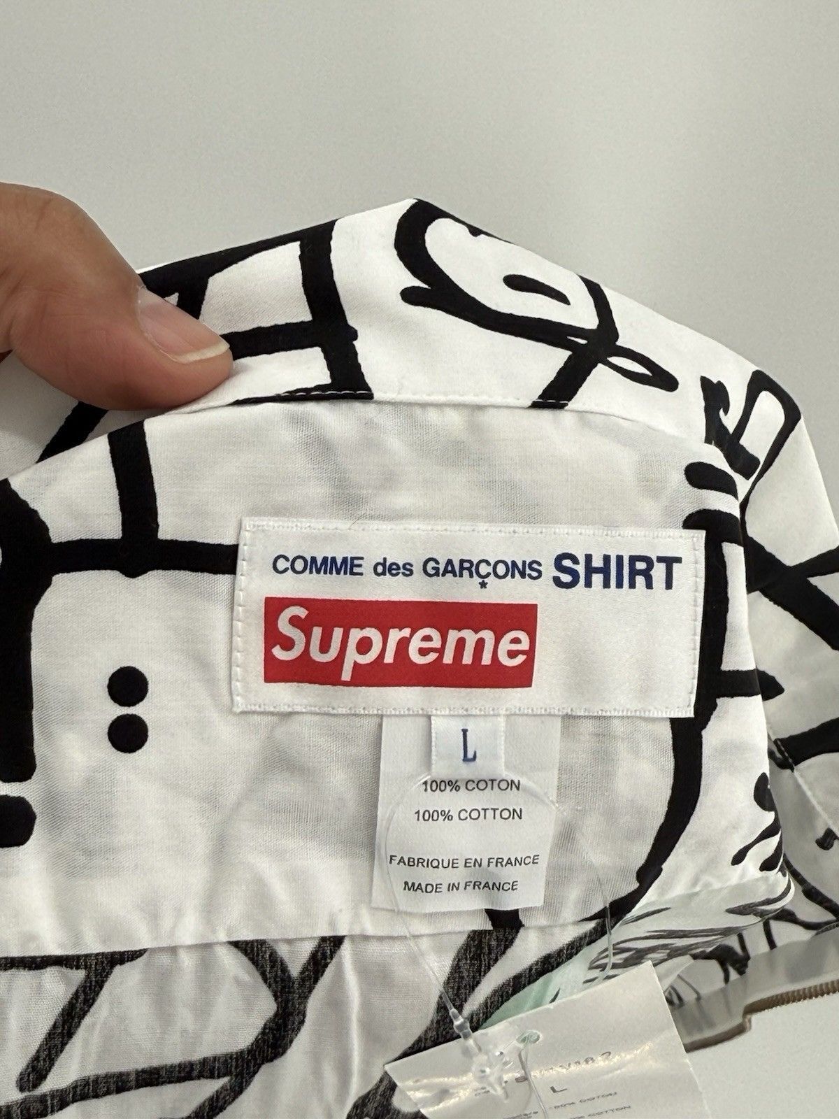 Comme des Garcons SHIRT × Nike × Supreme Supreme Comme des Garcons SHIRT Graphic S/S Shirt Full Zip Size US L / EU 52-54 / 3 - 8 Thumbnail