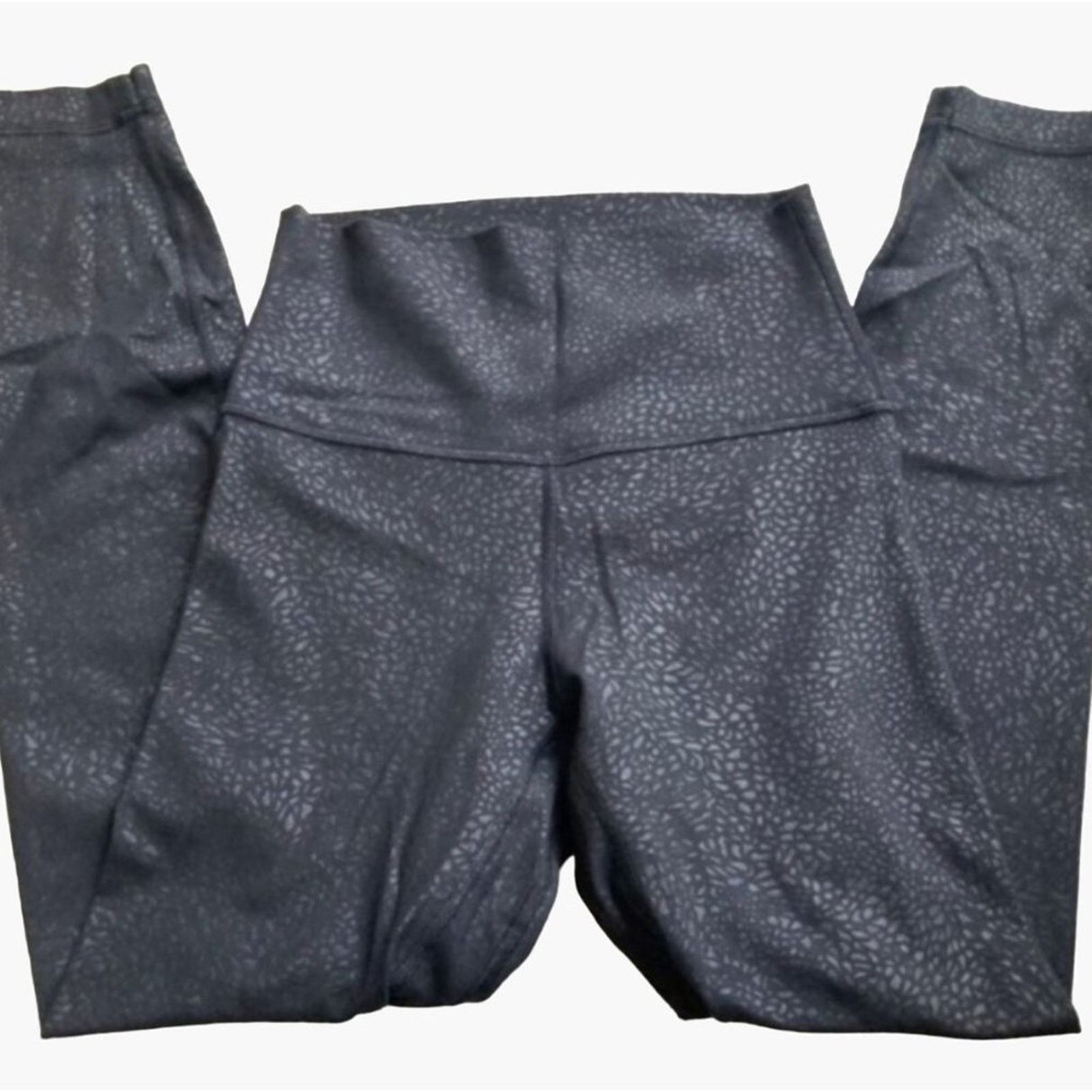 Lululemon Lululemon Align Pant 28" Polar Shift Emboss Black 6 RARE Size 28" / US 6 / IT 42 - 4 Thumbnail