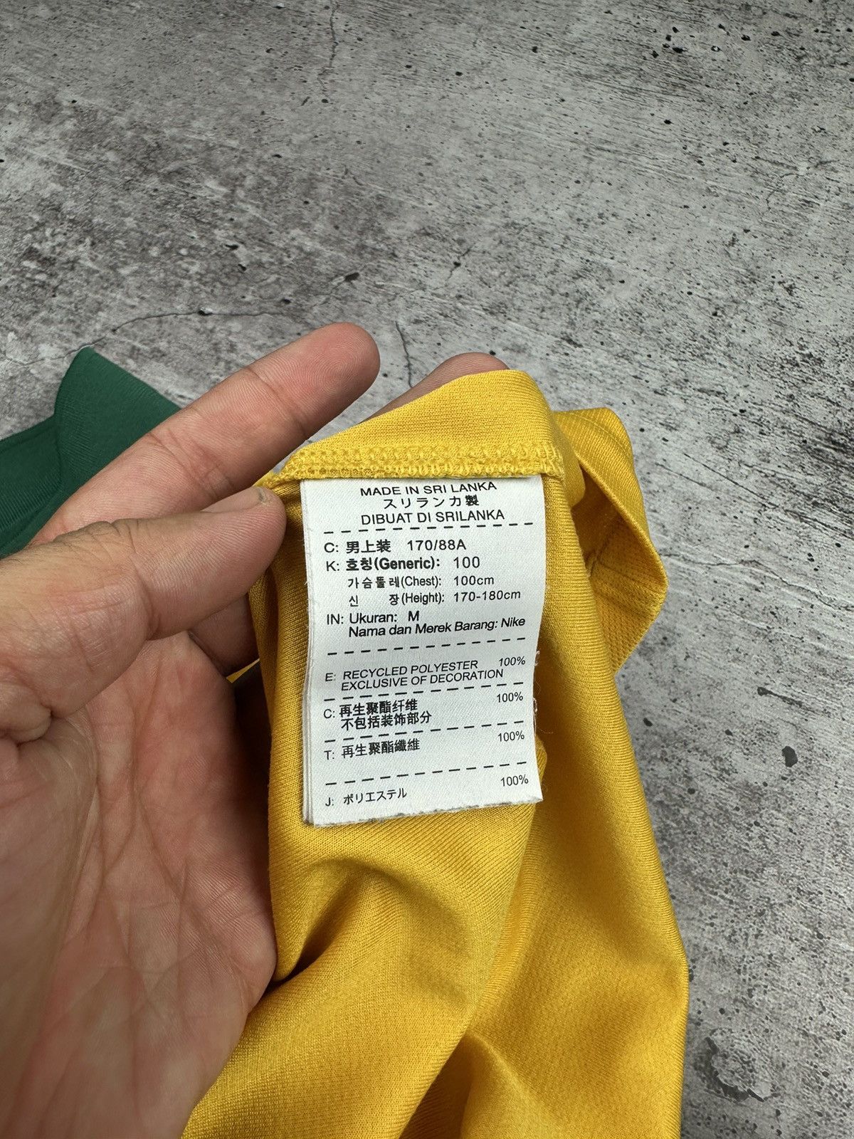 Nike 2014 Nike Australia World Cup Home Soccer Jersey/Shirt Size US M / EU 48-50 / 2 - 11 Thumbnail