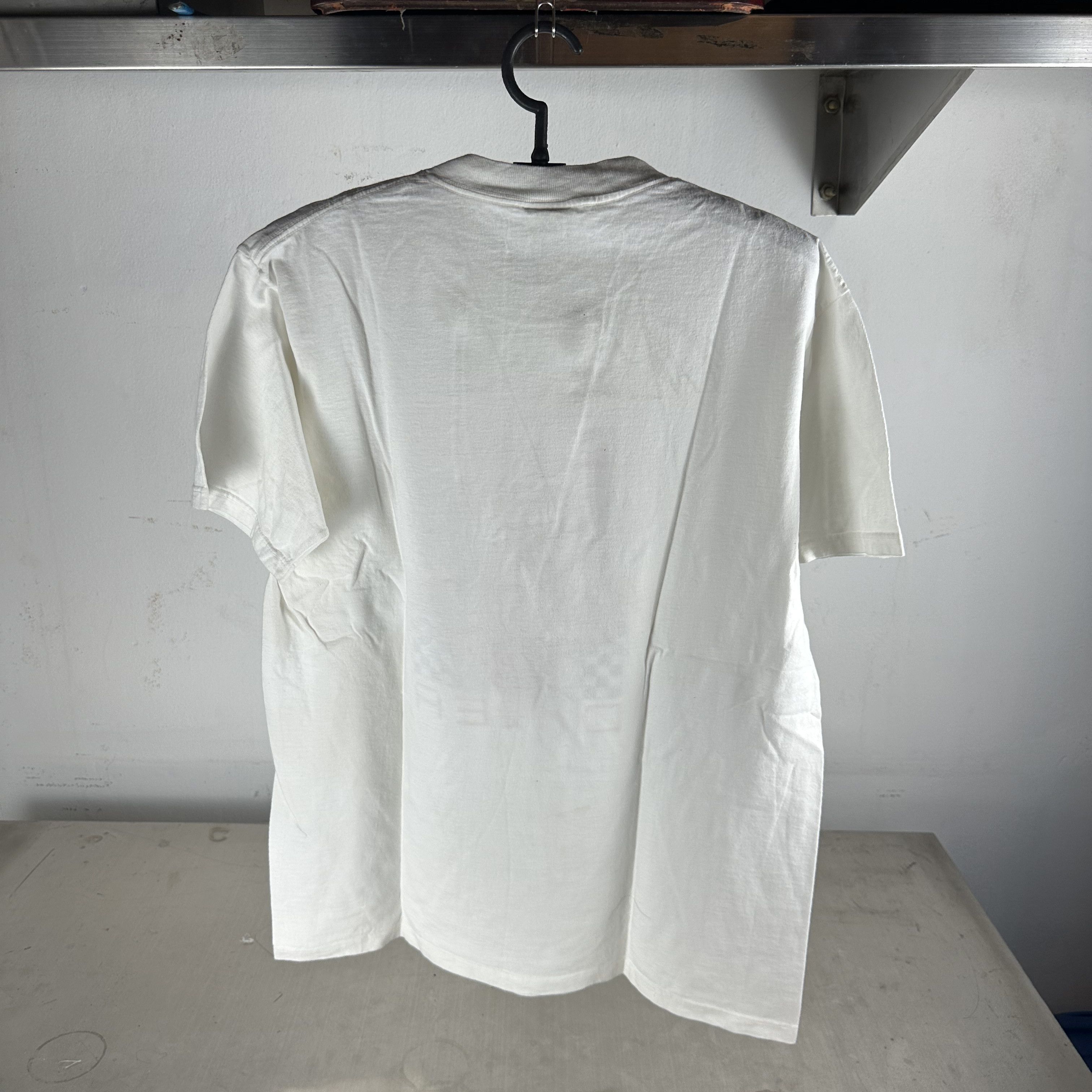 Vintage ​Vintage 90s Loris' Diner San Francisco Graphic T-Shirt Size US L / EU 52-54 / 3 - 5 Thumbnail