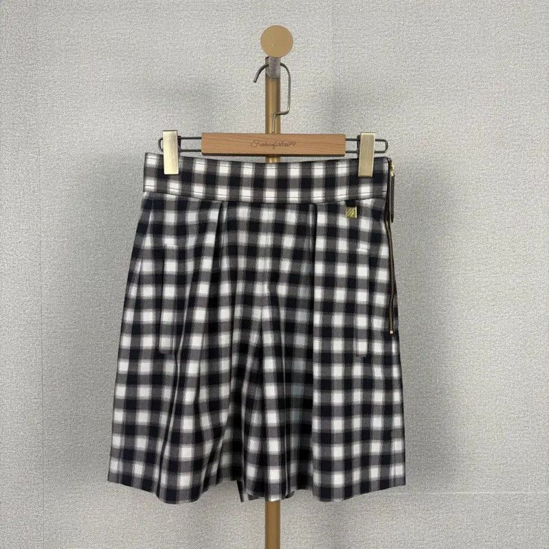 Louis Vuitton Louis Vuitton Checked Cotton Women's Shorts 0089 Size 22" - 1 Thumbnail