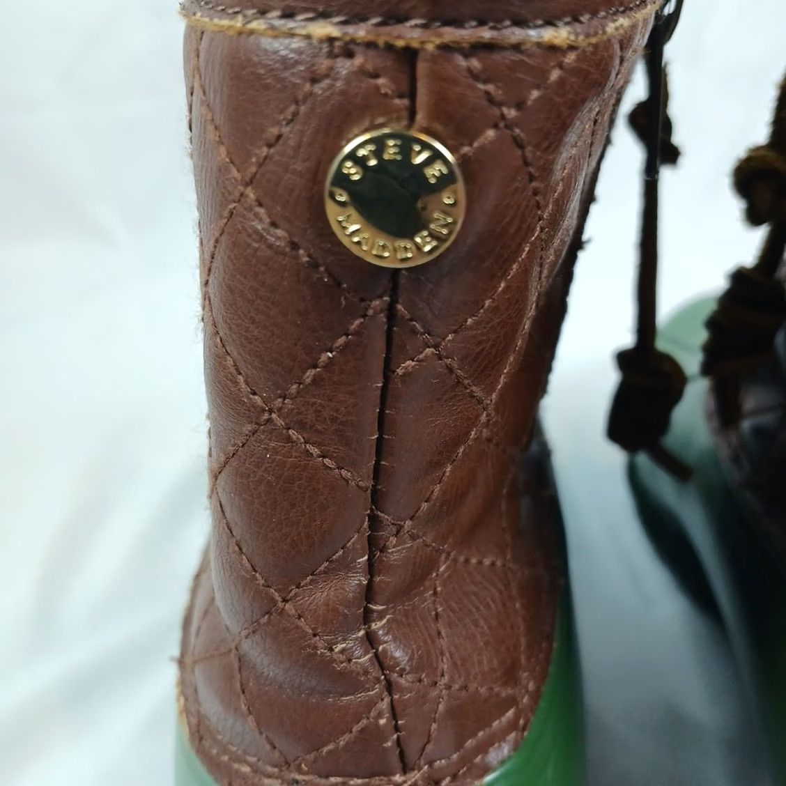 Steve Madden Steve Madden Women's Green Brown Leather Quilted Rubber Duck Boots Winter Size 8 Size US 8 / IT 38 - 4 Thumbnail