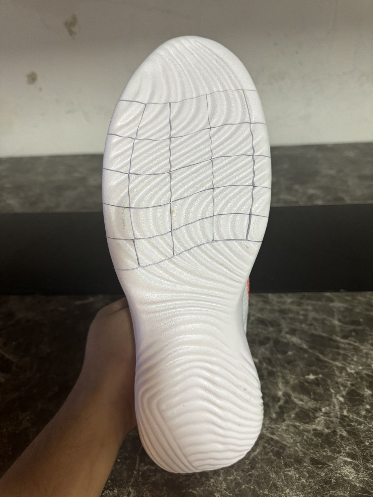 Nike Nike flex white mens size 14 Size US 14 / EU 47 - 7 Thumbnail