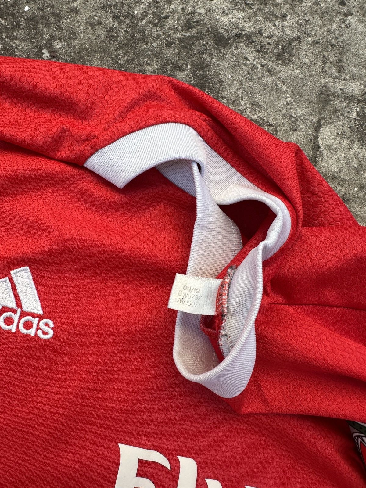 Adidas Adidas Benfica 19/20 Soccer Jersey Streetwear Rare XL Size US XL / EU 56 / 4 - 4 Thumbnail