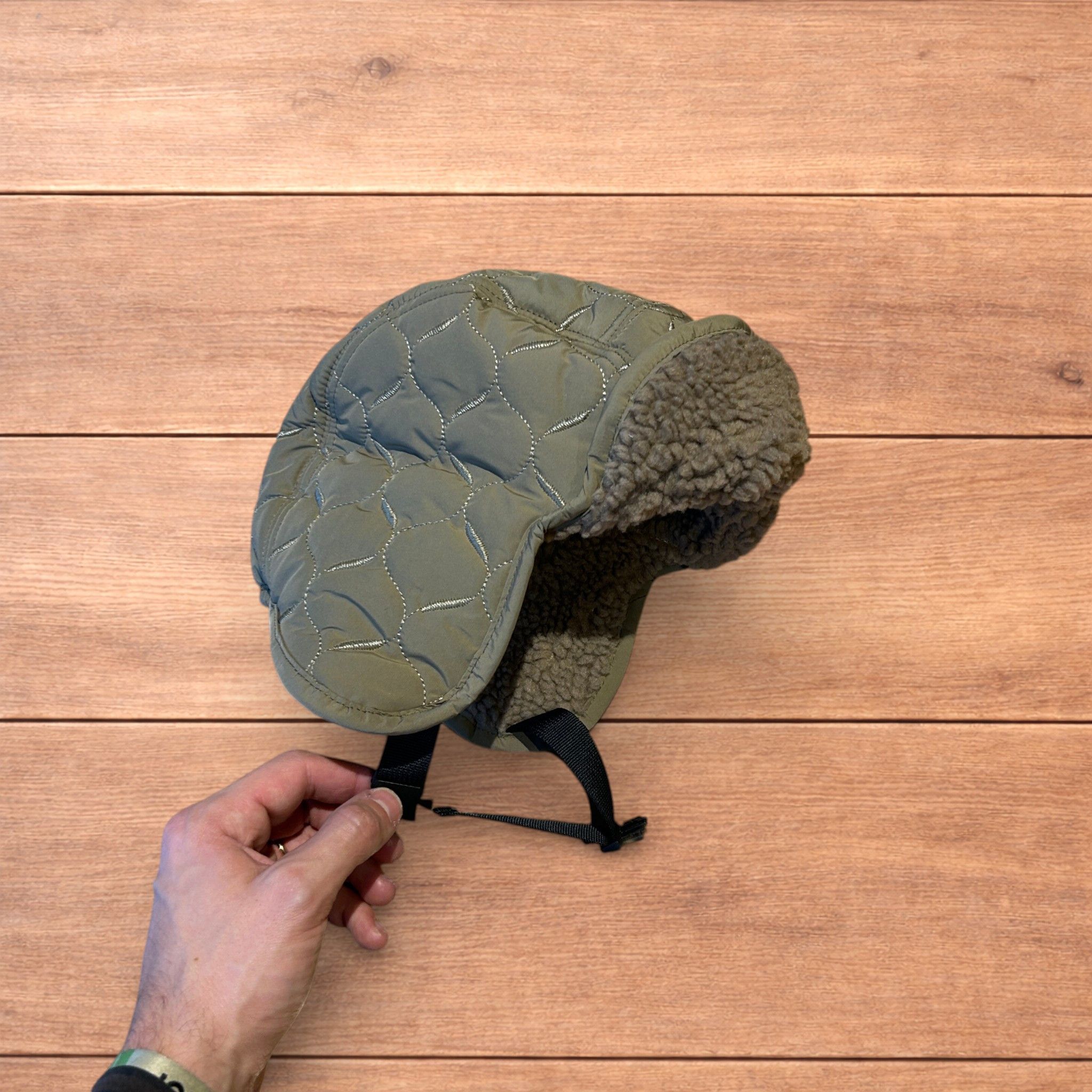 Japanese Brand Russian Trapper Korean padded fluffy hat cap in khaki green. Size ONE SIZE - 4 Thumbnail