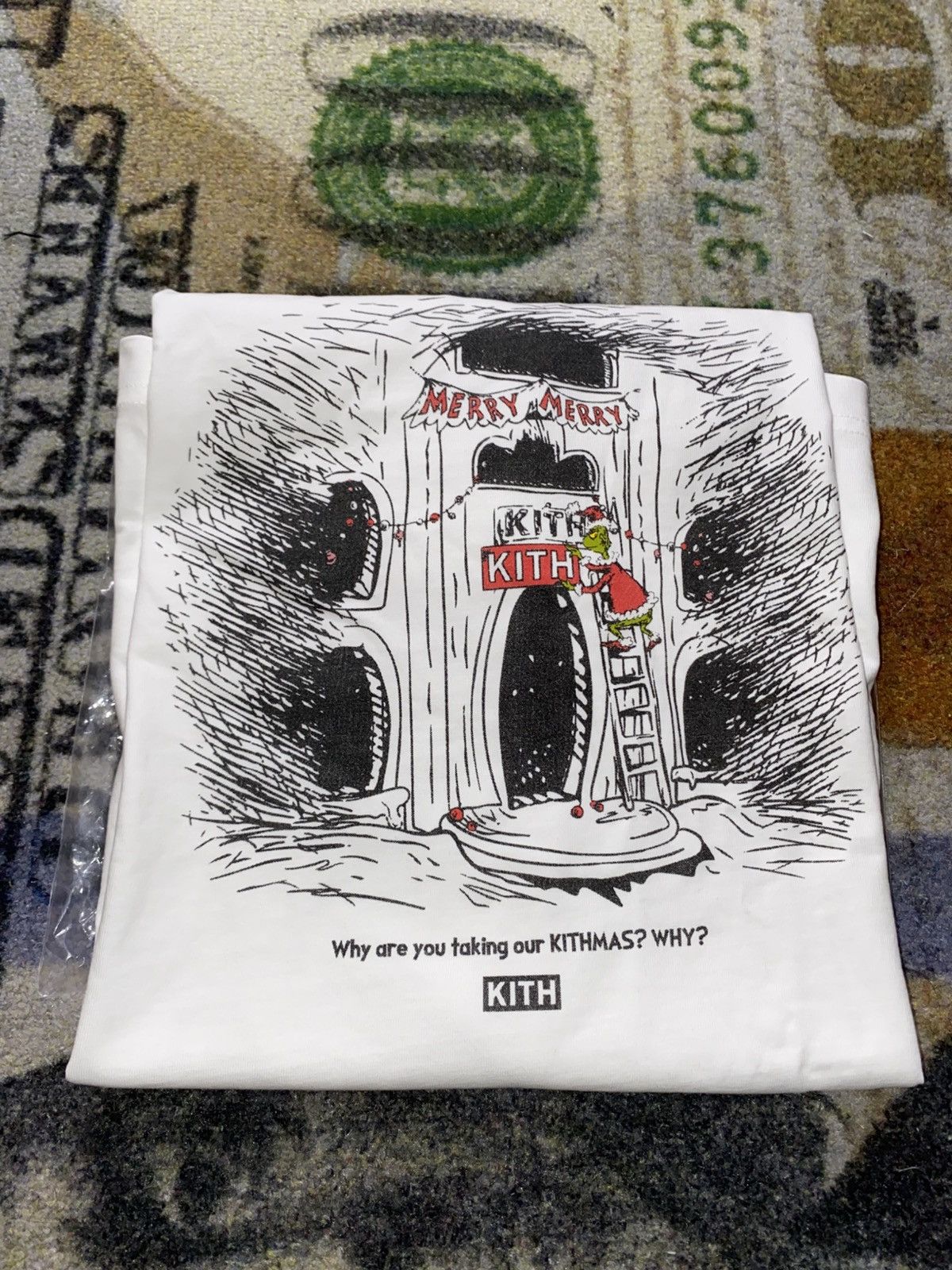 Kith Kith x The Grinch Sign Vintage Tee White Size US L / EU 52-54 / 3 - 1 Thumbnail