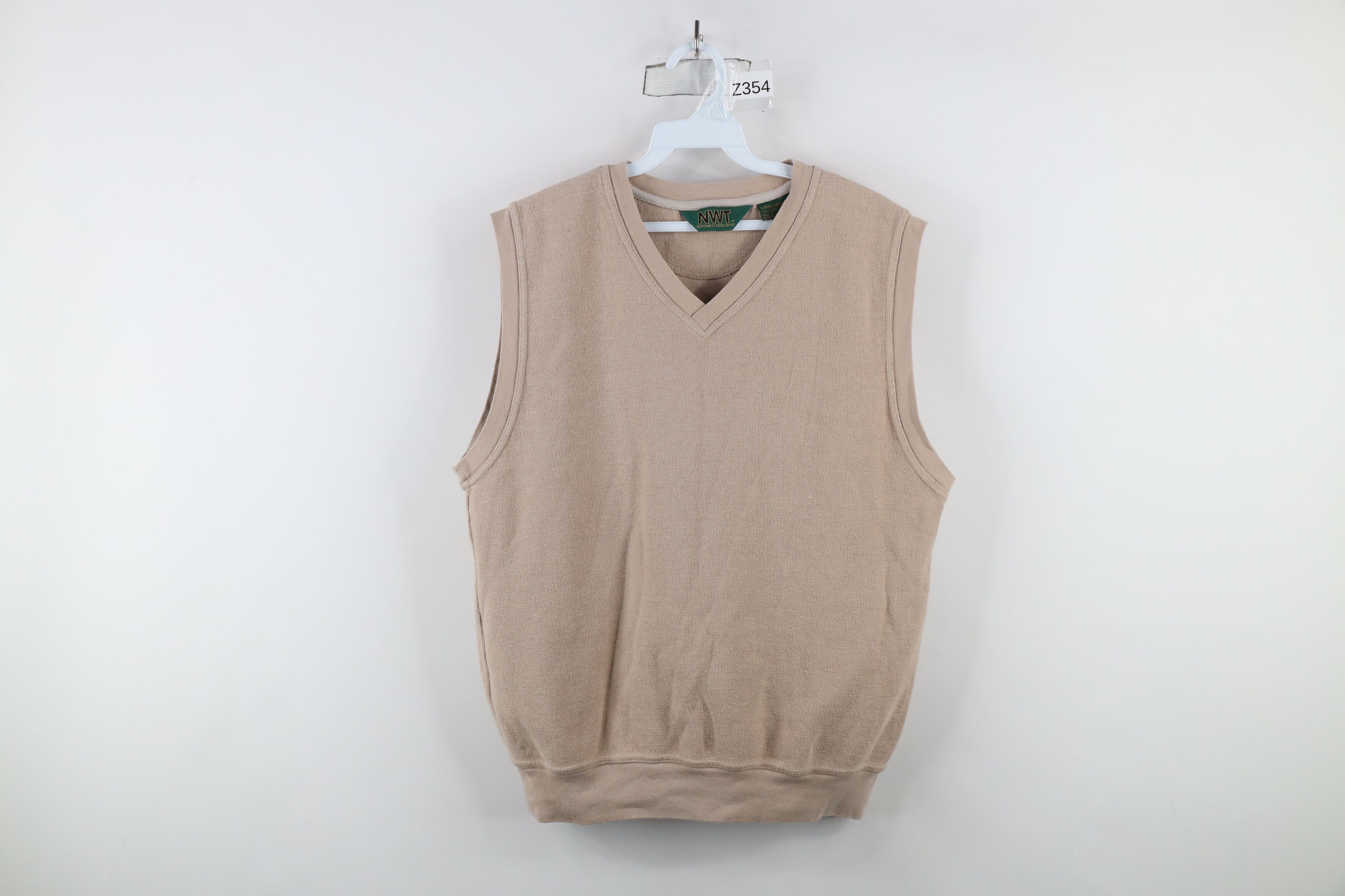 Vintage Vintage 90s Streetwear Textured V-Neck Sweater Vest Beige Size US L / EU 52-54 / 3 - 1 Thumbnail
