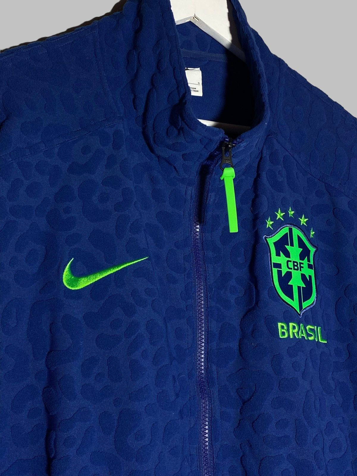 Nike BRAZIL NIKE LEOPARD FLEECE JACKET HYPE FUTURE STREET VIBES Size US L / EU 52-54 / 3 - 4 Thumbnail