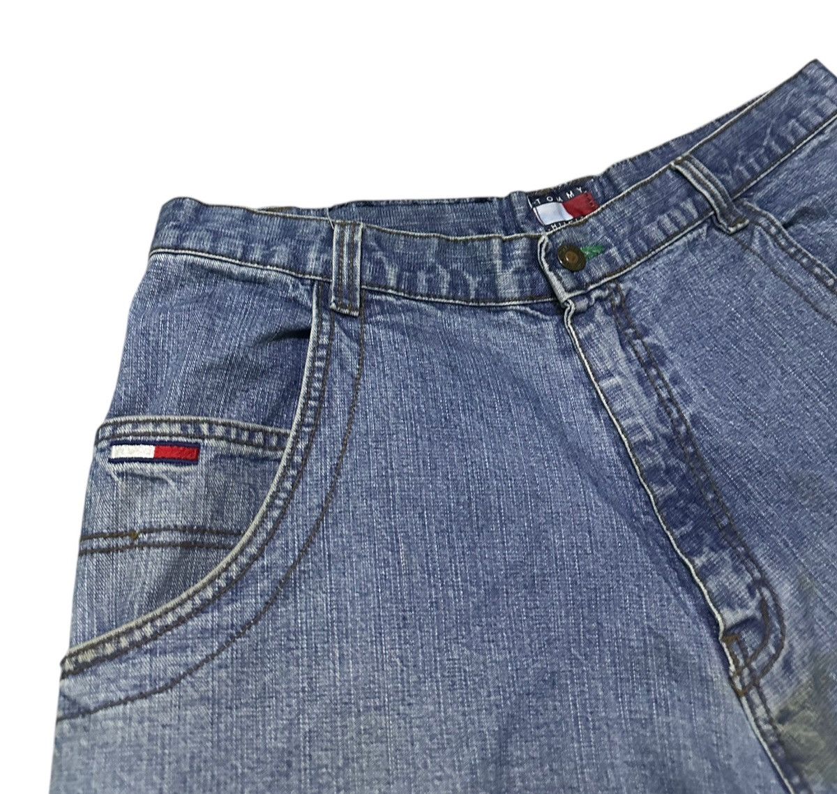 Tommy Hilfiger Vintage 90s Tommy hilfiger carpanter baggy denim short Size US 36 / EU 52 - 6 Thumbnail