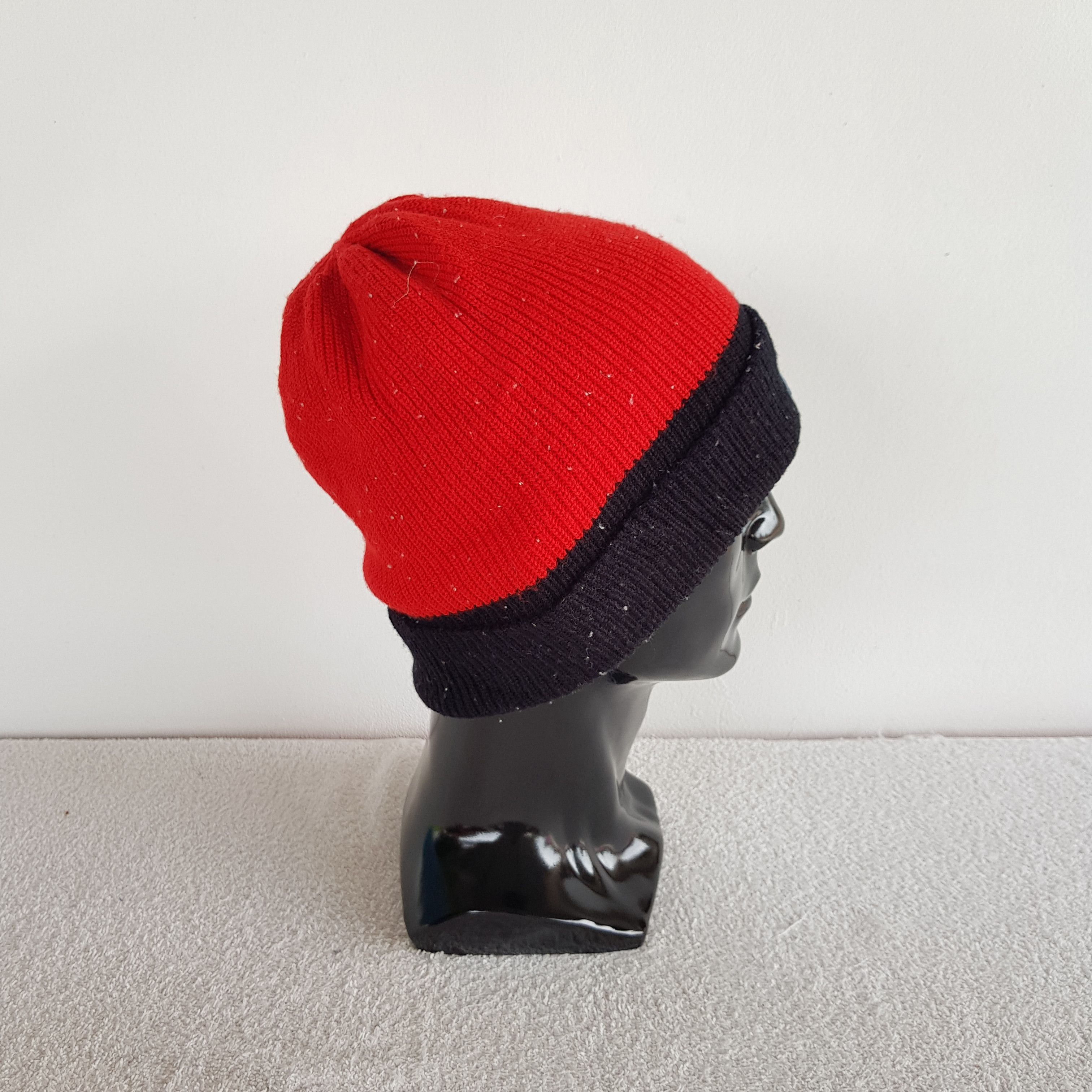 Japanese Brand Vintage Reebok Beanie Snow Cap Hats. Size ONE SIZE - 3 Thumbnail