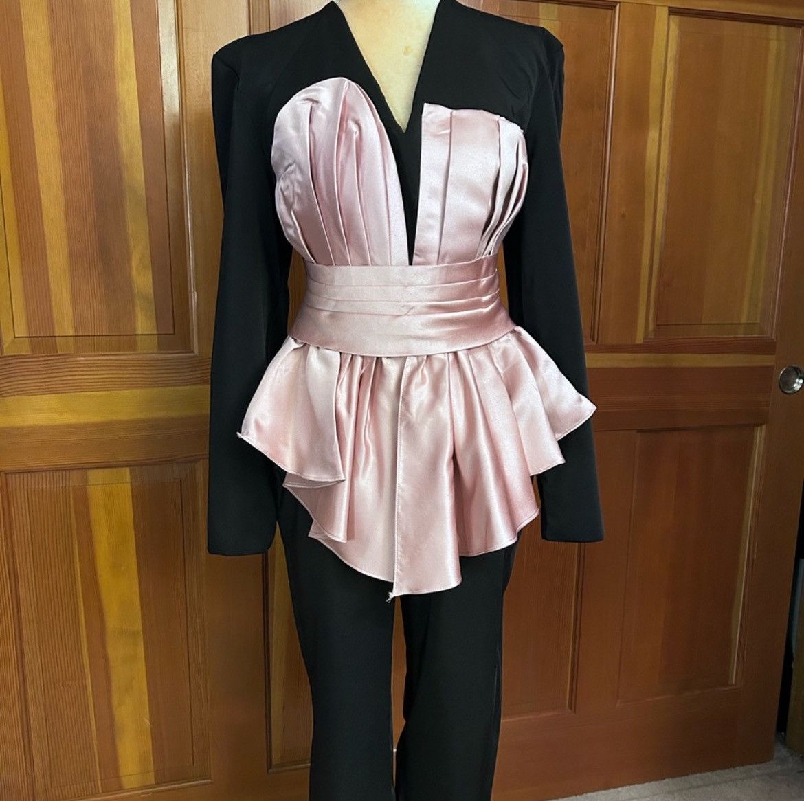 Designer × Other NWT, Lavishly Paris Women’s Couture Designer Suit Set. Size M / US 6-8 / IT 42-44 - 5 Thumbnail