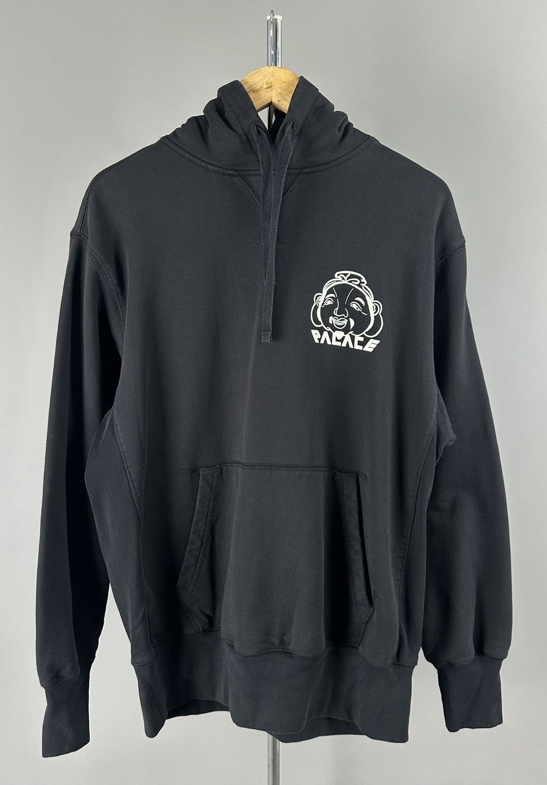 Evisu Palace Hoodie | Grailed