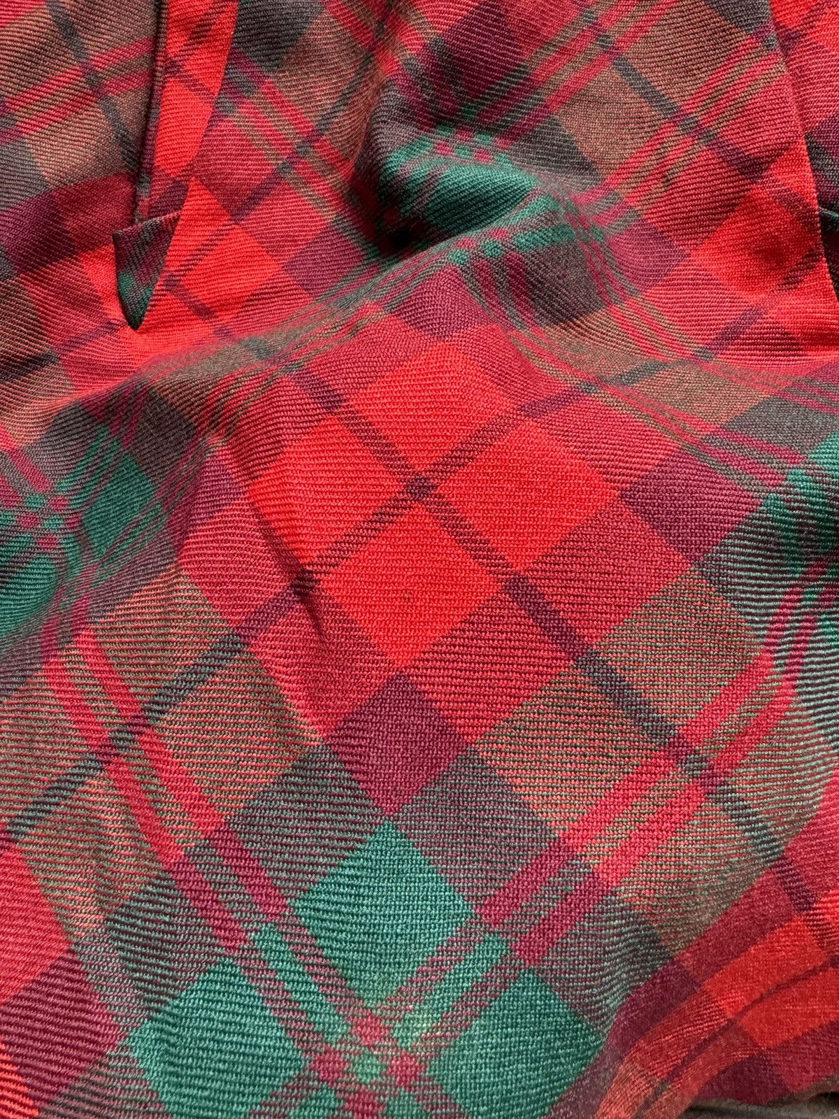 Vivienne Westwood 90s Runaway Vivienne Westwood Red Macpoiret Tartan Skirt Rar Size 28" / US 6 / IT 42 - 13 Thumbnail