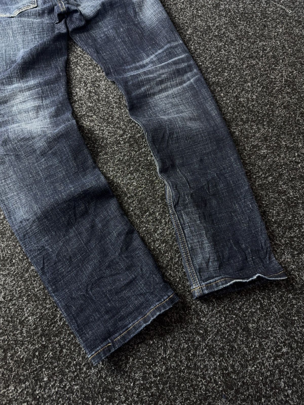 WWE Vintage 00s Wrestling WWE Distressed official denim pants Size US 31 - 13 Thumbnail