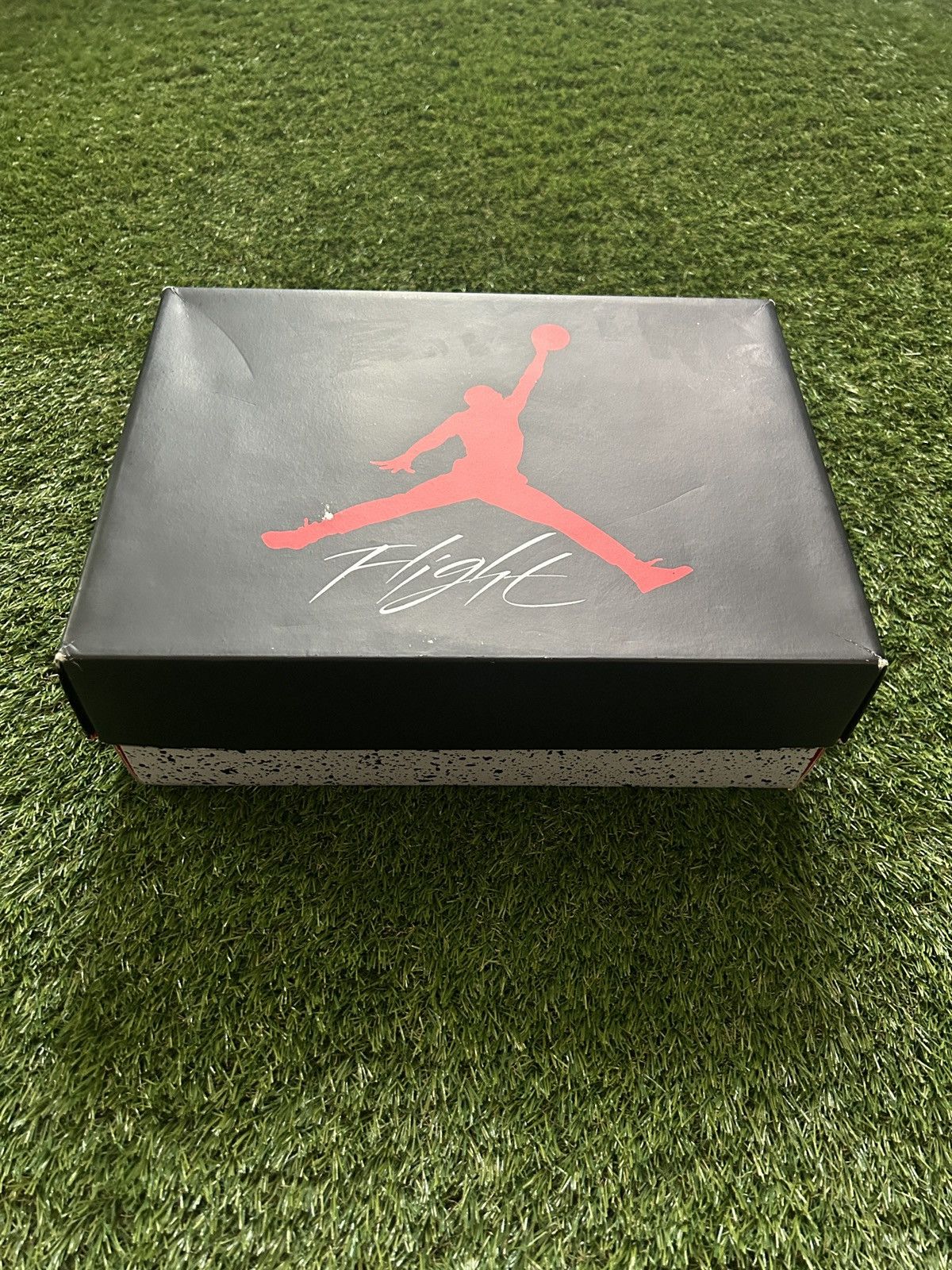 Jordan Brand Jordan 4 Red Thunder Size US 10 / EU 43 - 3 Thumbnail