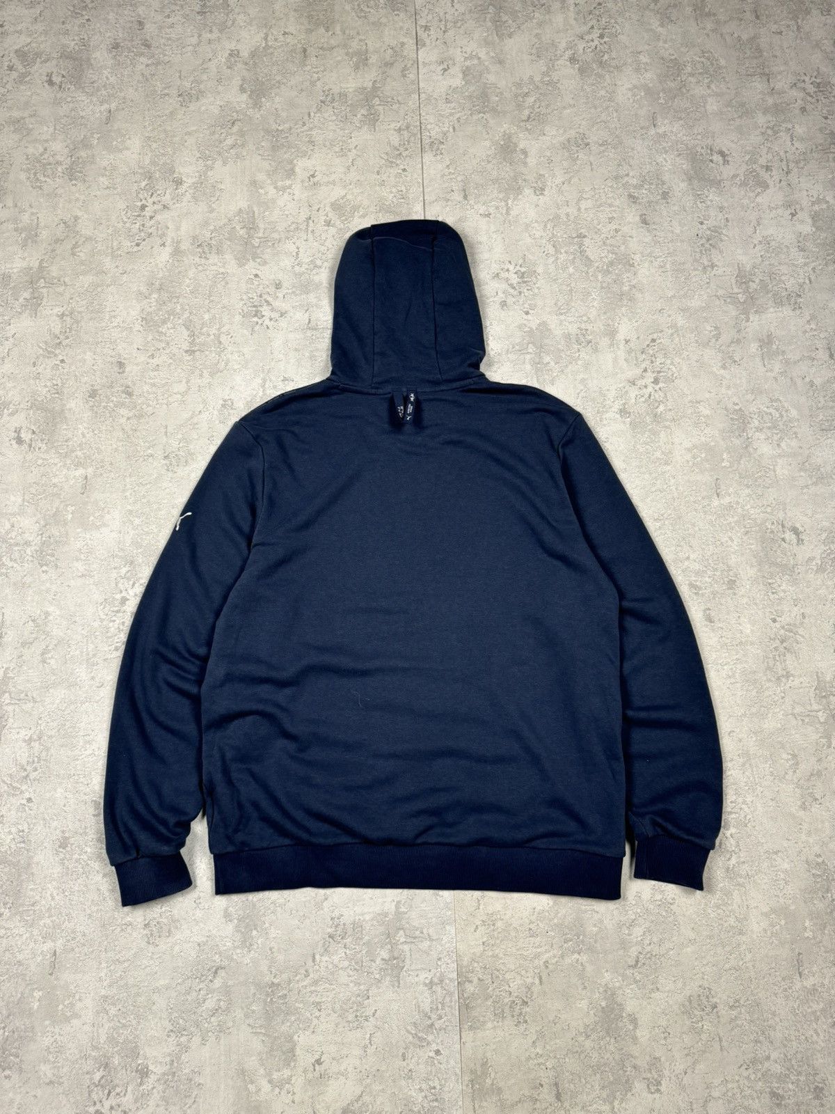 Red Bull Puma Red Bull Racing Formula One Team Hoodie Big Logo SizeXL Size US XL / EU 56 / 4 - 7 Thumbnail