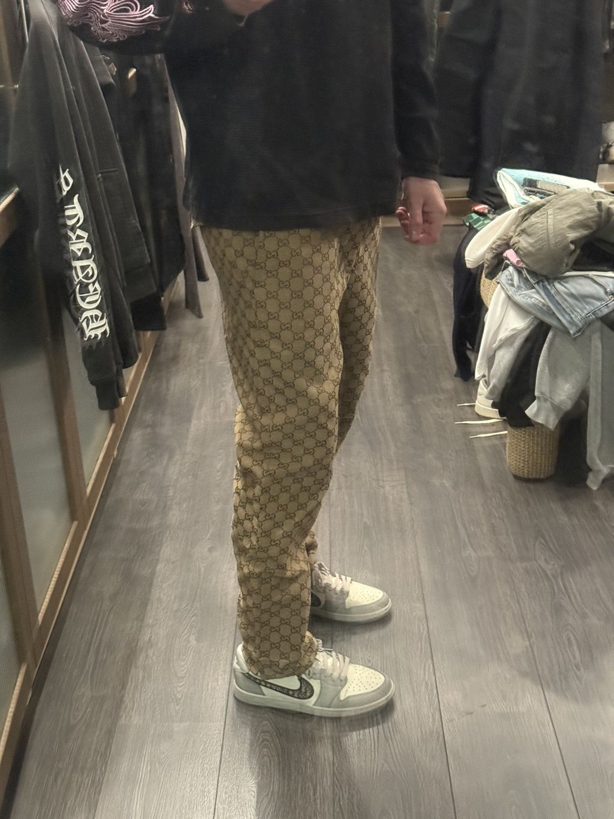 Gucci Gucci pants / size 48 / worn once Size US 32 / EU 48 - 4 Thumbnail