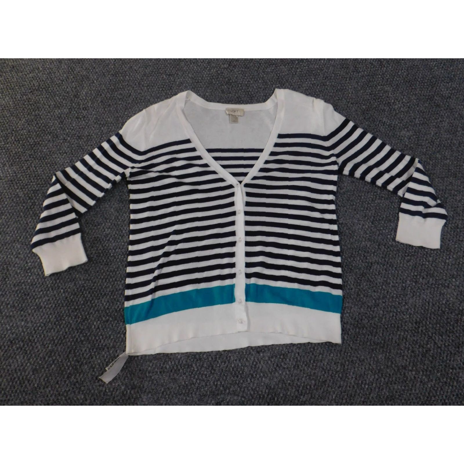Loft **LOFT Women's Medium White Striped V-Neck Sweater** User: **LOFT Women's Medium White Striped V-Neck Cardigan** Size M / US 6-8 / IT 42-44 - 2 Thumbnail