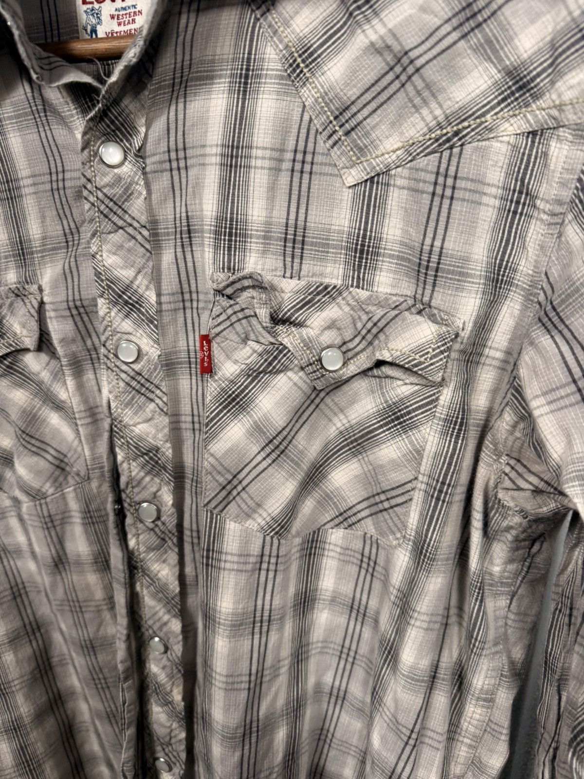 Levi's Vintage Clothing Vintage Levis Authentic Western Wear Pearl Snap Plaid Button Size US M / EU 48-50 / 2 - 9 Thumbnail