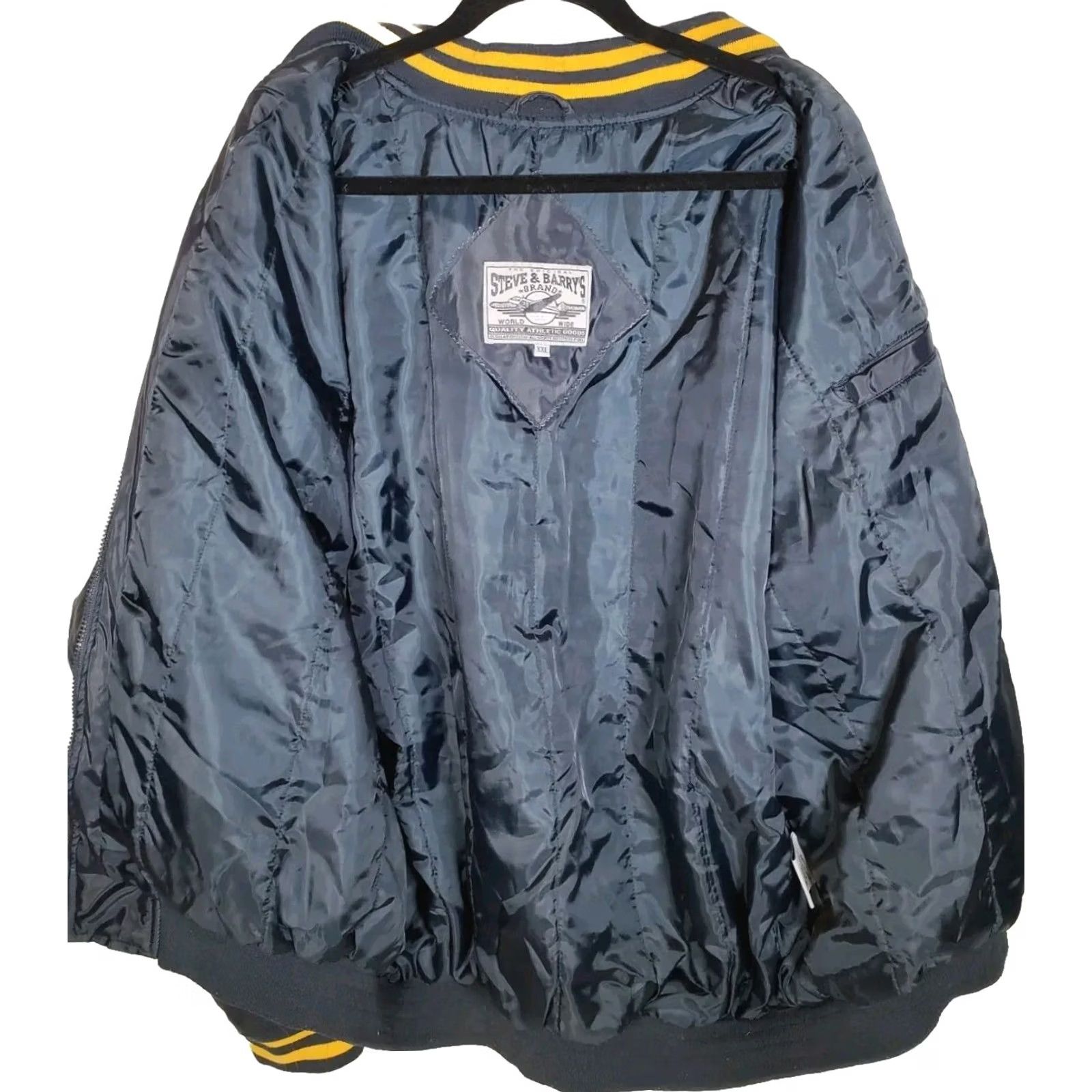 Vintage Vintage Steve & Barry'S University of Michigan Wolverines Lined Varsity Jacket Mens XXL Size US XXL / EU 58 / 5 - 4 Thumbnail