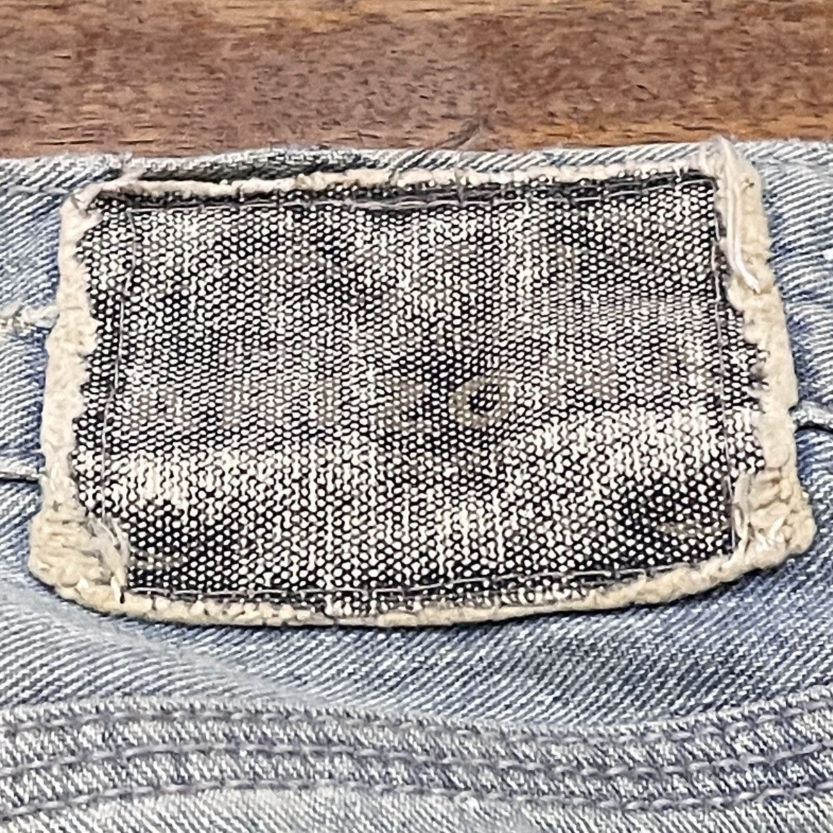 Japanese Brand Rare Design Vintage Brand Sneaker Fit Flared Jeans 2000s Size US 32 / EU 48 - 9 Thumbnail