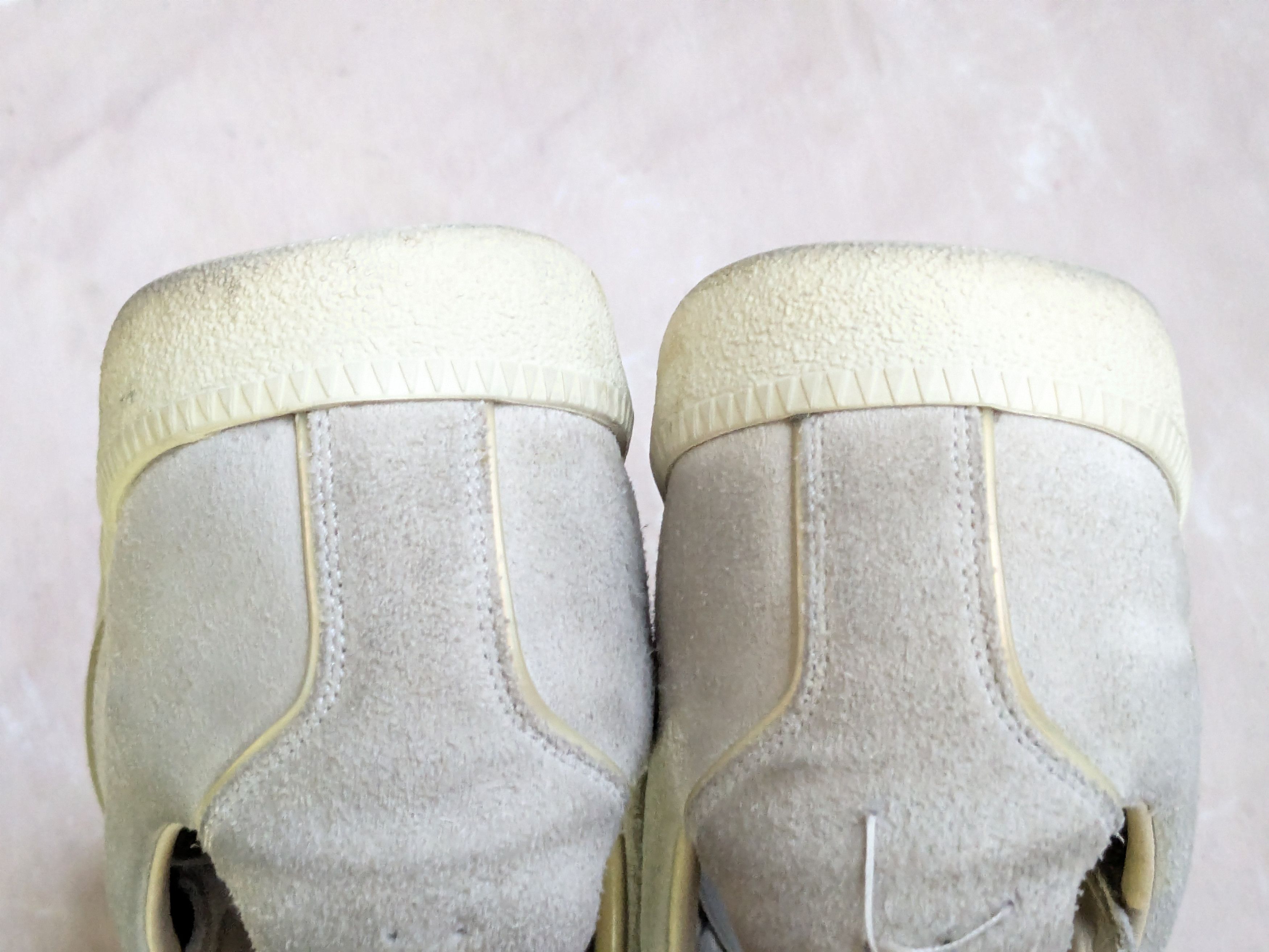 Maison Margiela Maison Margiela Replica Sneaker Size US 9 / EU 42 - 14 Thumbnail