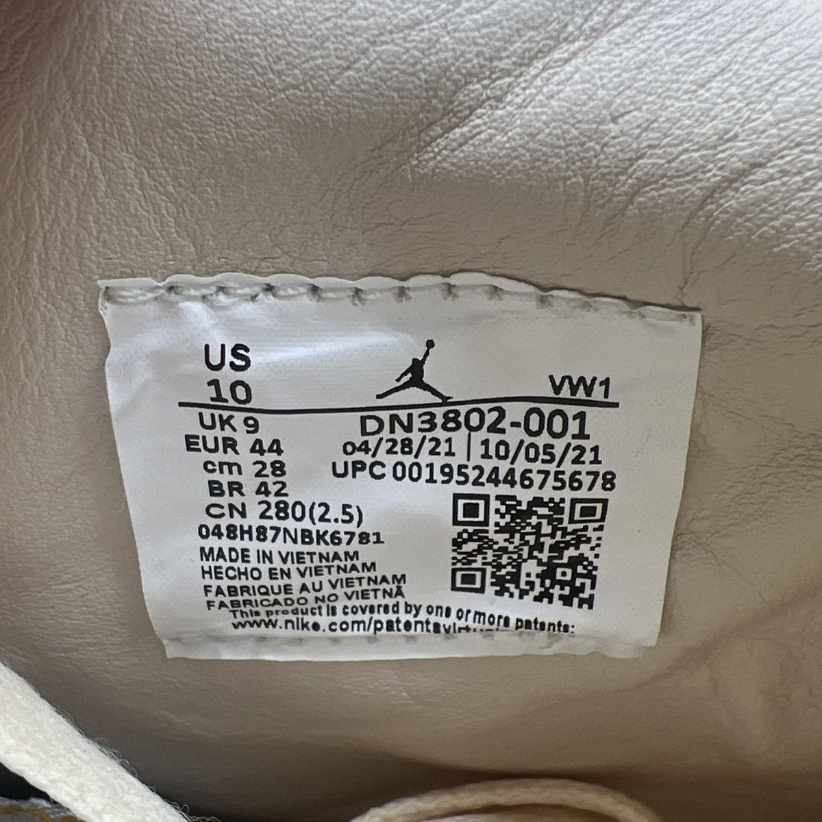 Jordan Brand Union la x air Jordan 2 grey fog Size US 10 / EU 43 - 9 Thumbnail