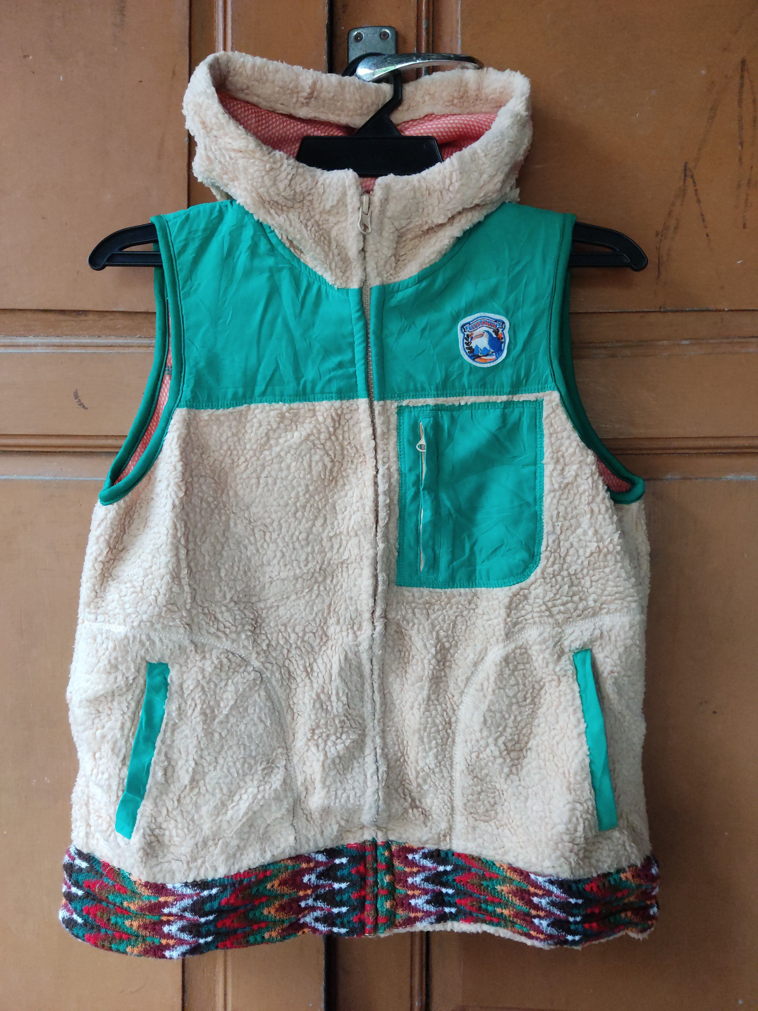 Other Titicaca Vest With Hoodies Size US S / EU 44-46 / 1 - 1 Thumbnail
