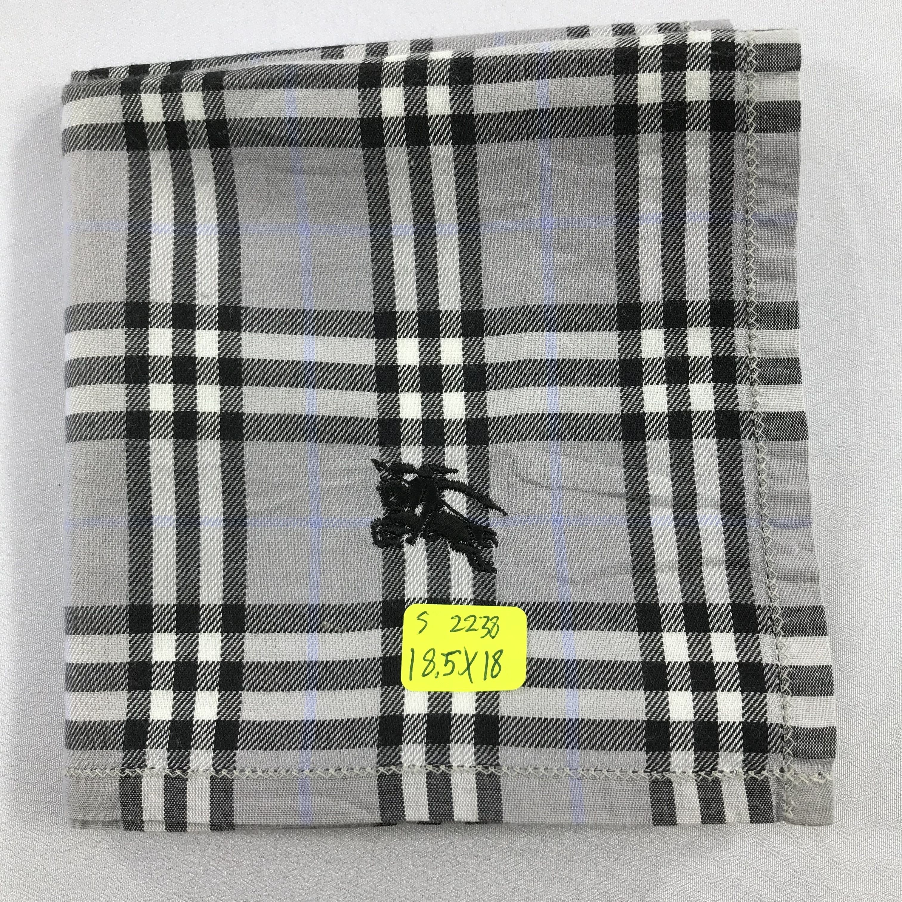 Burberry × Vintage Burberry Bandana / Handkerchief / Neckerchief - S2238 Size ONE SIZE - 5 Thumbnail