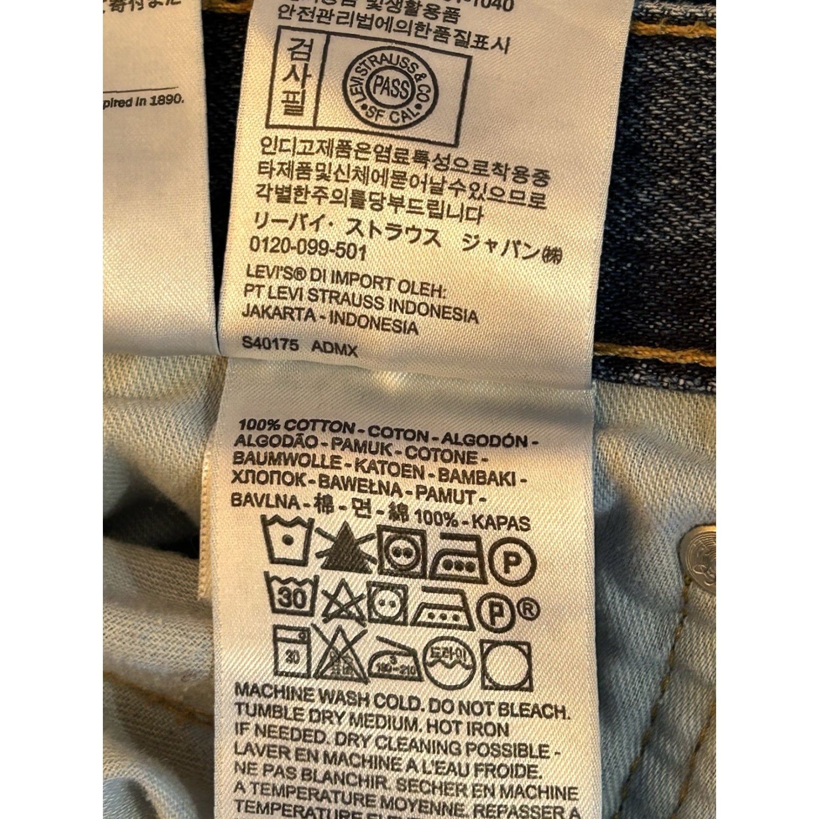 Levi's VINTAGE Levis 550 Levi's 550 Relaxed Fit Straight Denim Blue Jeans 46x32 Mens Regular 5-Pocket Design Zipper Button Cotton Denim Blue Size US 30 / EU 46 - 3 Thumbnail