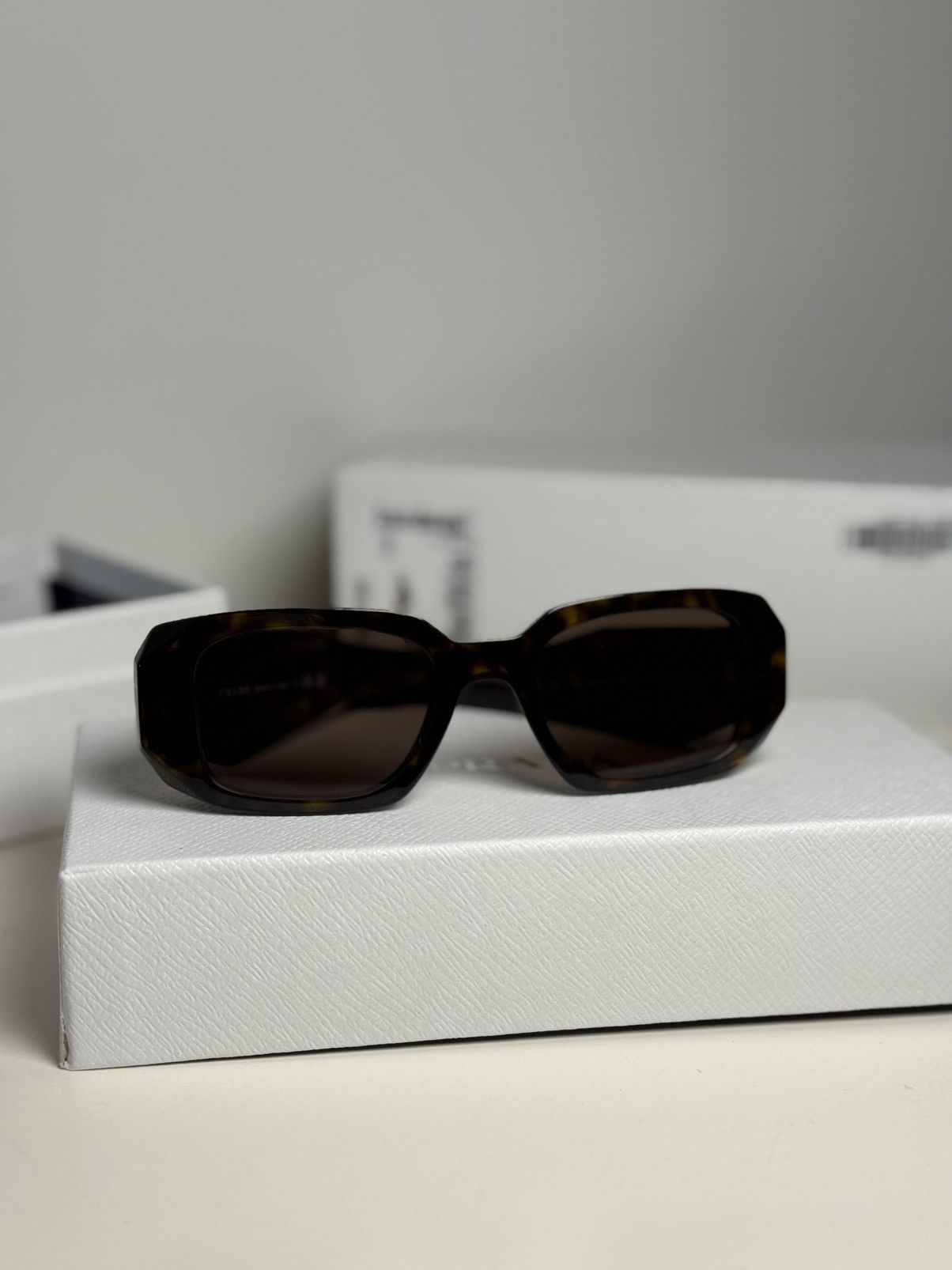 Prada Prada Symbole Sunglasses Tortoise shell Size ONE SIZE - 2 Thumbnail