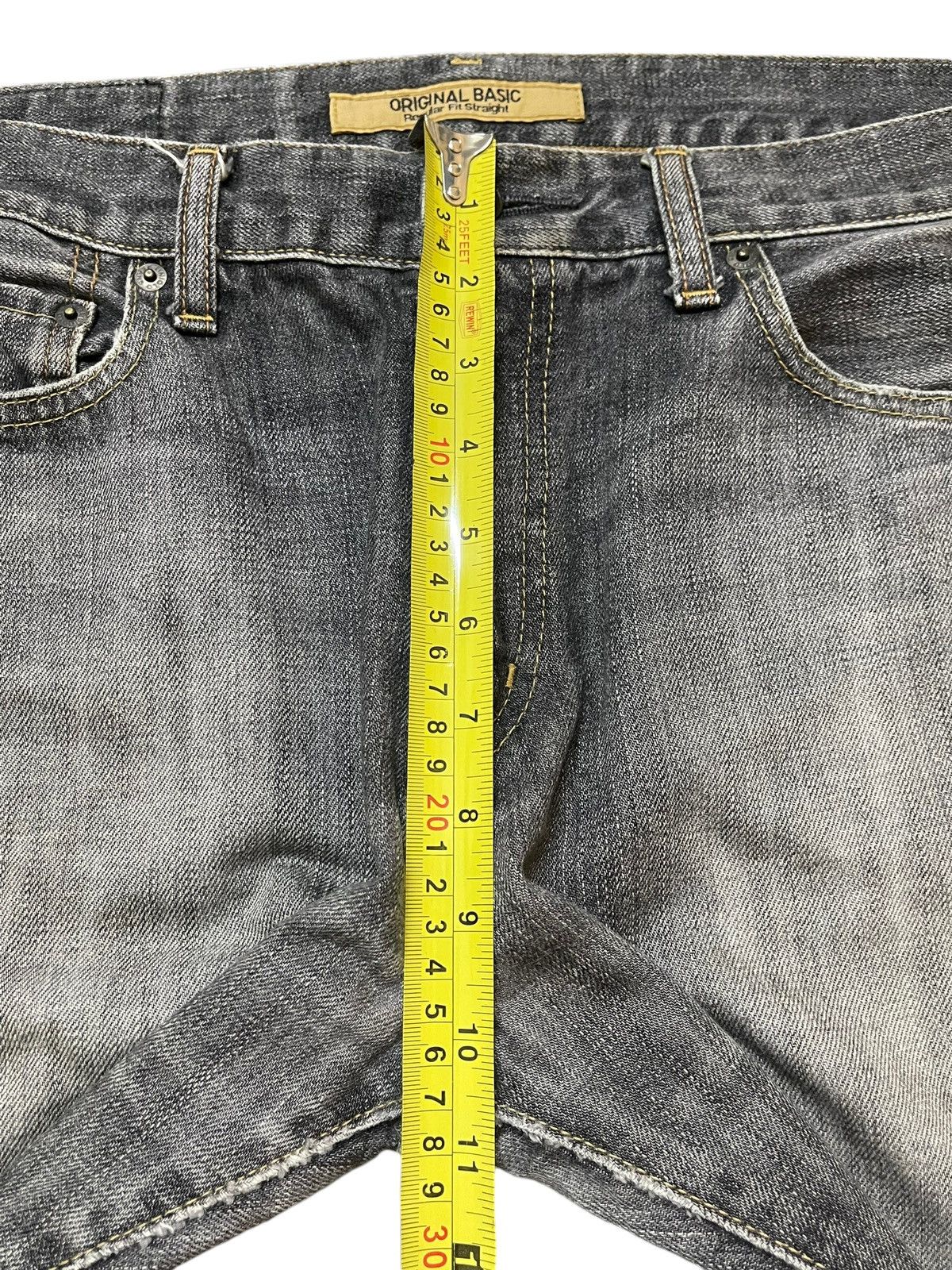Uniqlo Vintage Y2K Japan Uniqlo Grey Faded Wash Style Straight Leg Size US 33 - 15 Thumbnail