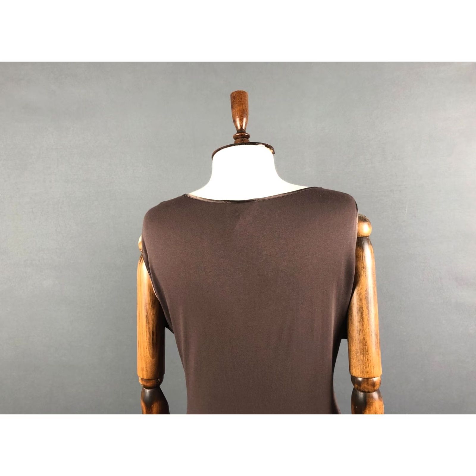 Diesel Diesel Blouse Shirt Sleeveless XS Brown Viscose Jersey Scoop Neck Casual Regular Women's 100% Viscose Size XS / US 0-2 / IT 36-38 - 4 Thumbnail