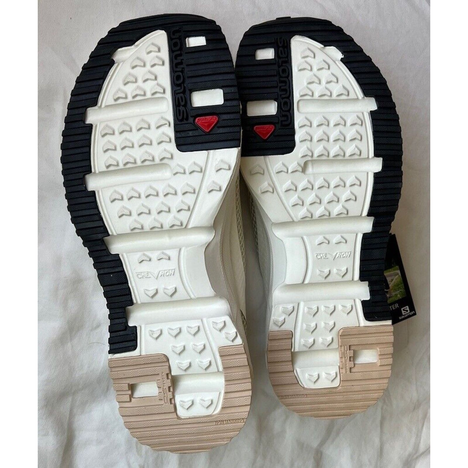 Salomon Salomon RX Moc 3.0 Vanilla Men’s 9/Women’s 10 US 472981 NWT Size US 9 / EU 42 - 6 Thumbnail