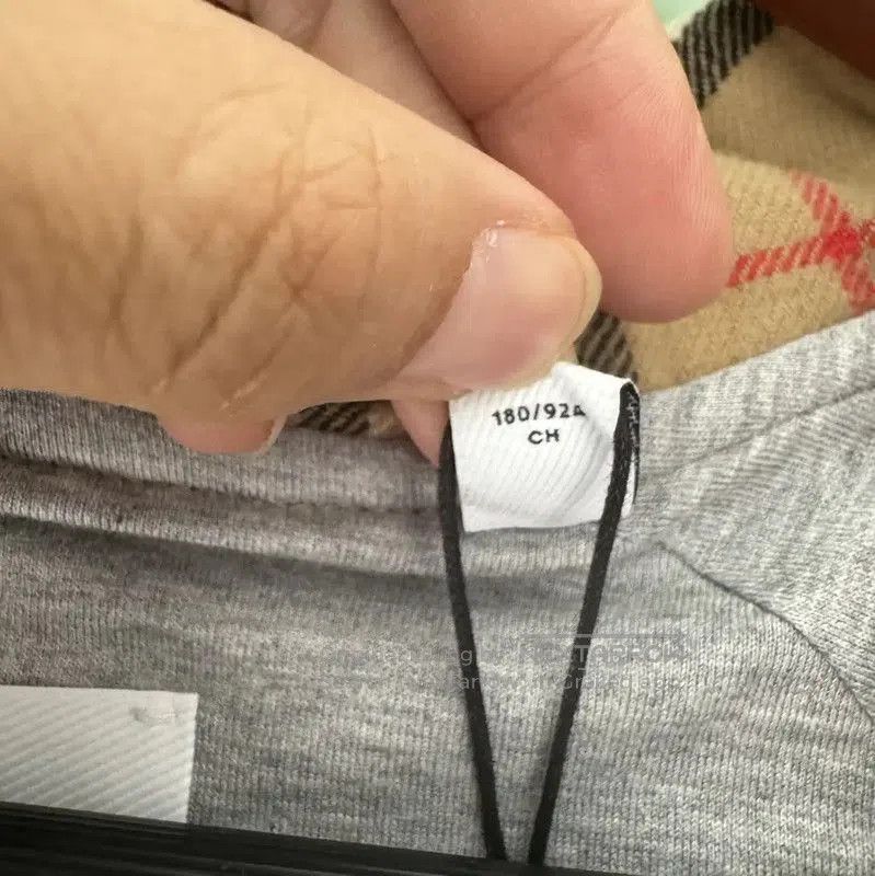 Burberry Burberry Gray Cotton Zip-Up Hoodie for Men. Size US S / EU 44-46 / 1 - 5 Thumbnail