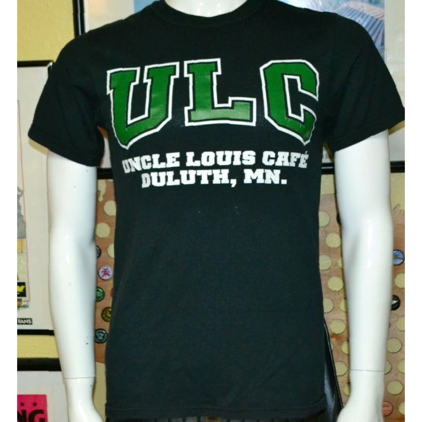 Jerzees VINTAGE Uncle Louis Cafe Duluth MN T-Shirt Men Small Black Jerzees 50/50 Regular Fit Short Sleeve Round Neck Restaurant Theme 90s? Size US S / EU 44-46 / 1 - 2 Thumbnail
