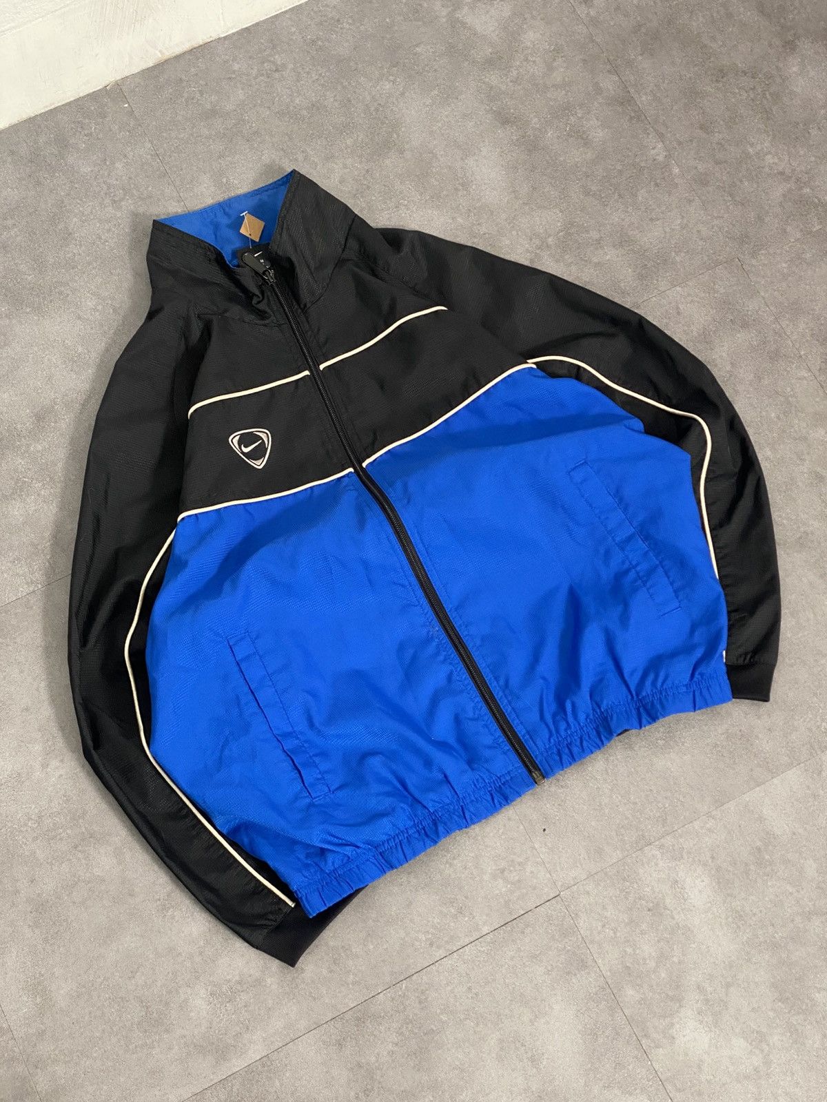 Nike Nike Vintage Jacket Blue Mix Black Size US S / EU 44-46 / 1 - 1 Thumbnail