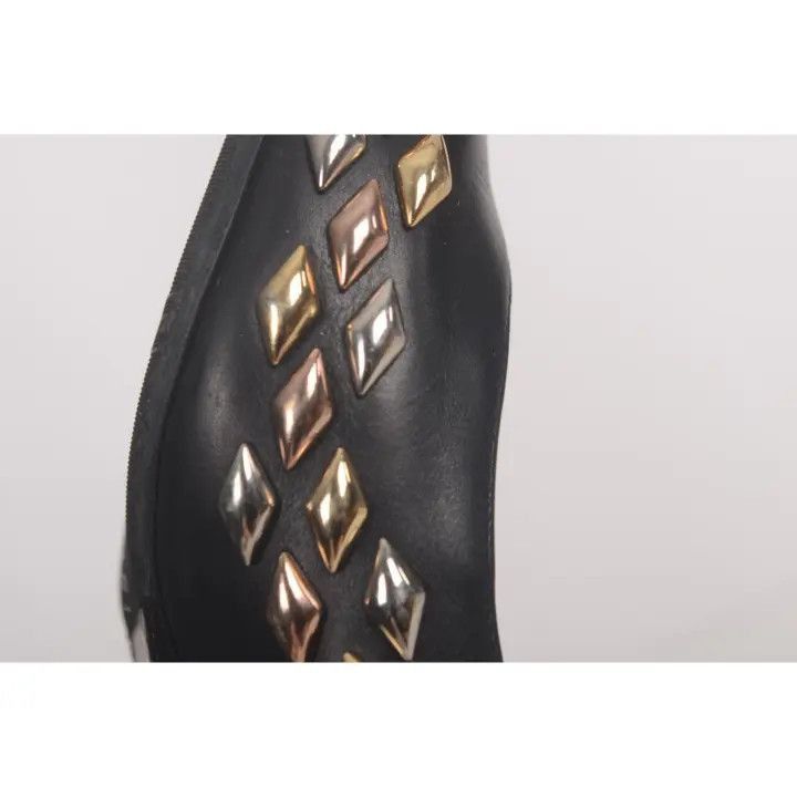 Louis Vuitton Louis Vuitton Black Pointed Toe Heels with Diamond Design - Size US 8 / IT 38 - 4 Thumbnail